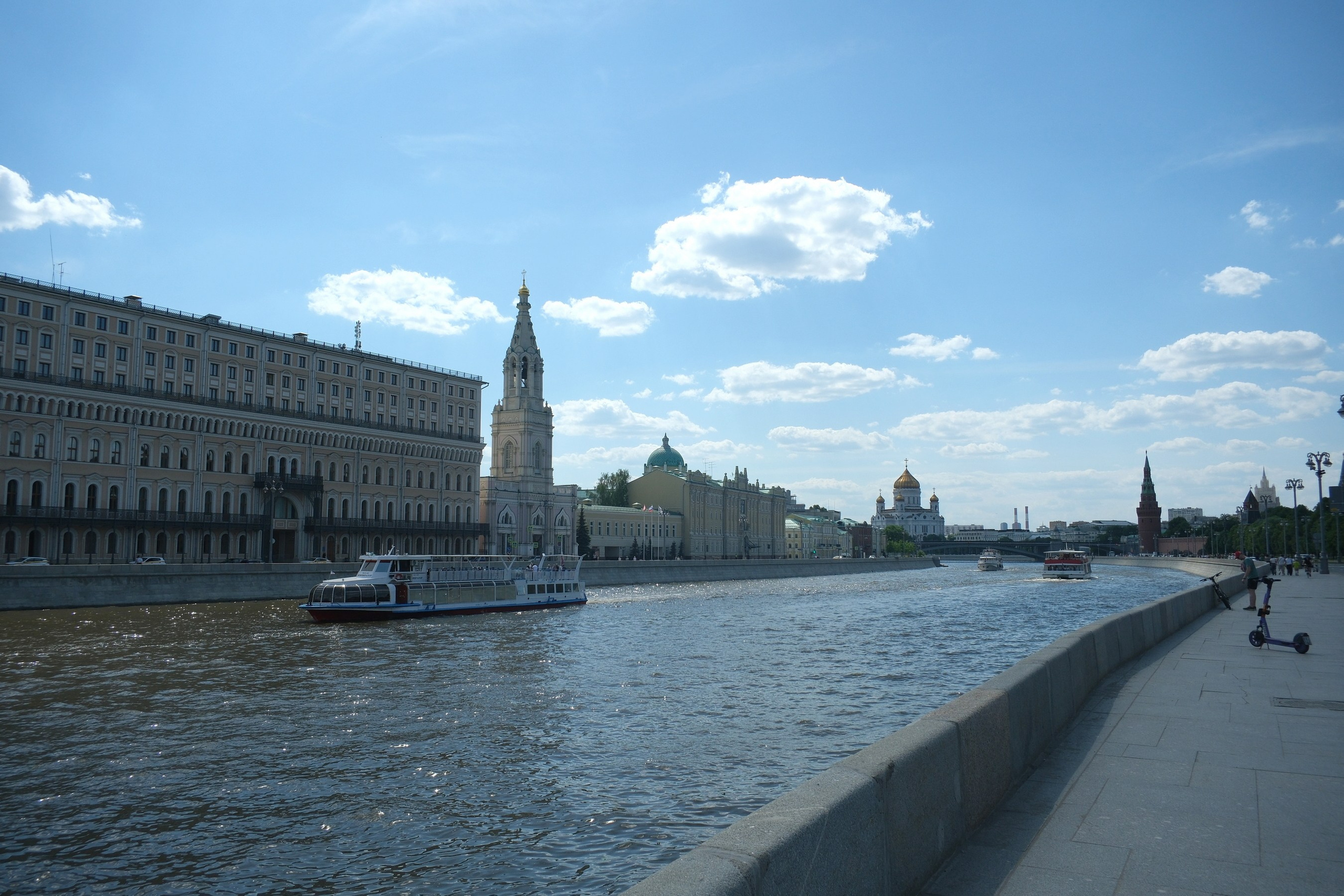 По Москве 25.05.2025. Улица, люди, жизнь…