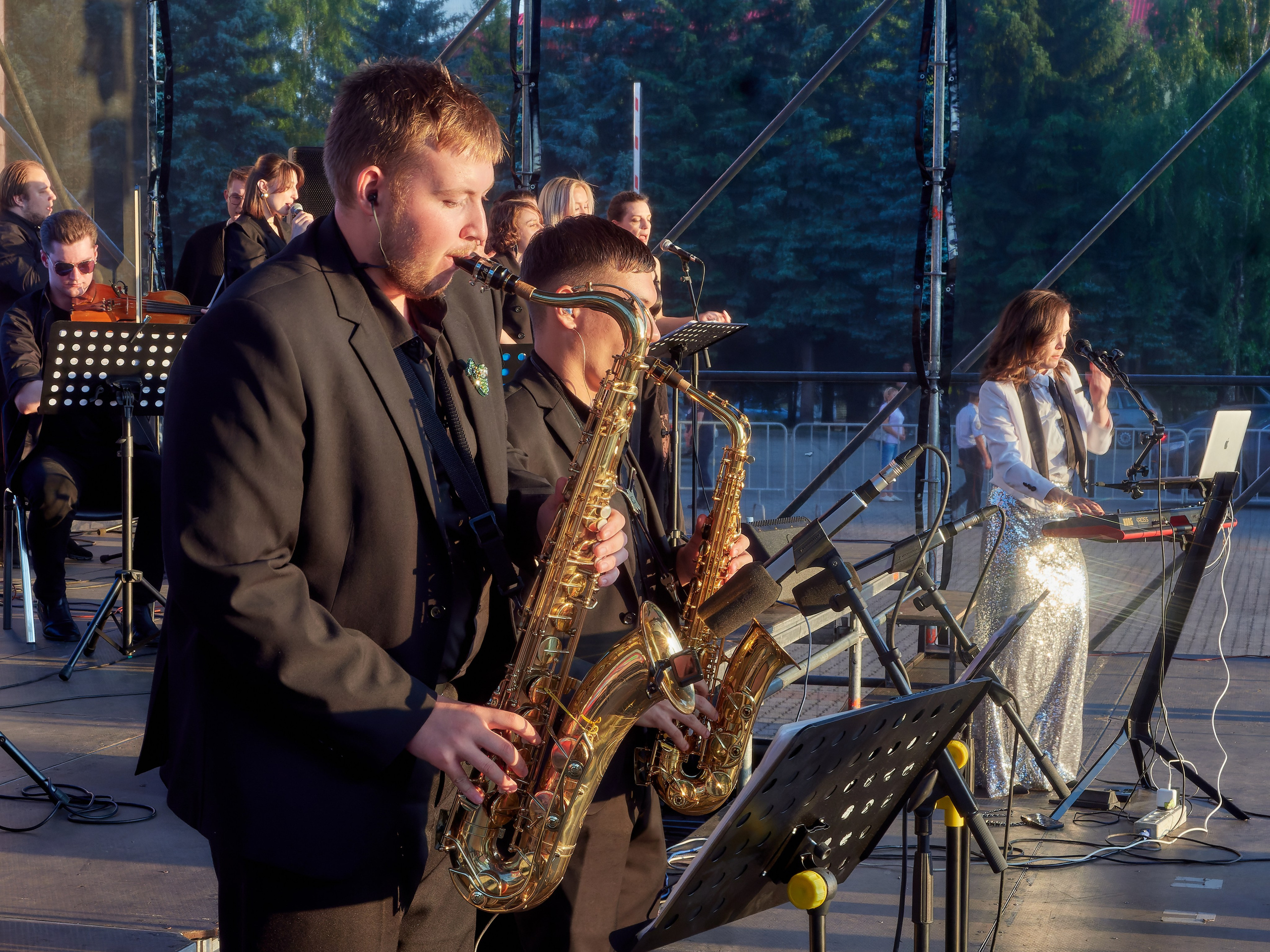 День города Айвазовский Оркестра и шоу барабанщиков. Семейный и детский фотограф в Междуреченск Олег Бамбульский