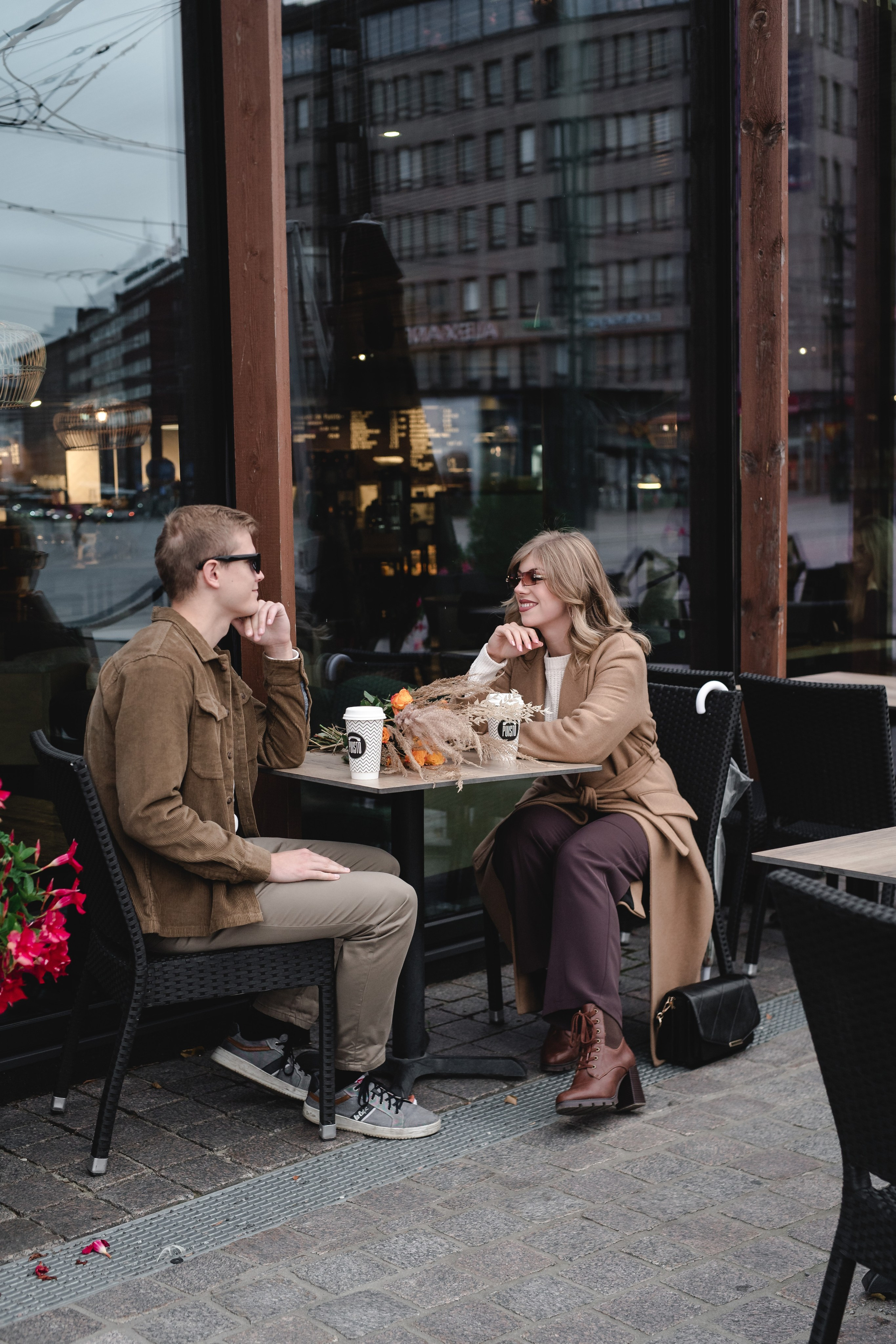 Emilia and Ettu. Family and content photographer