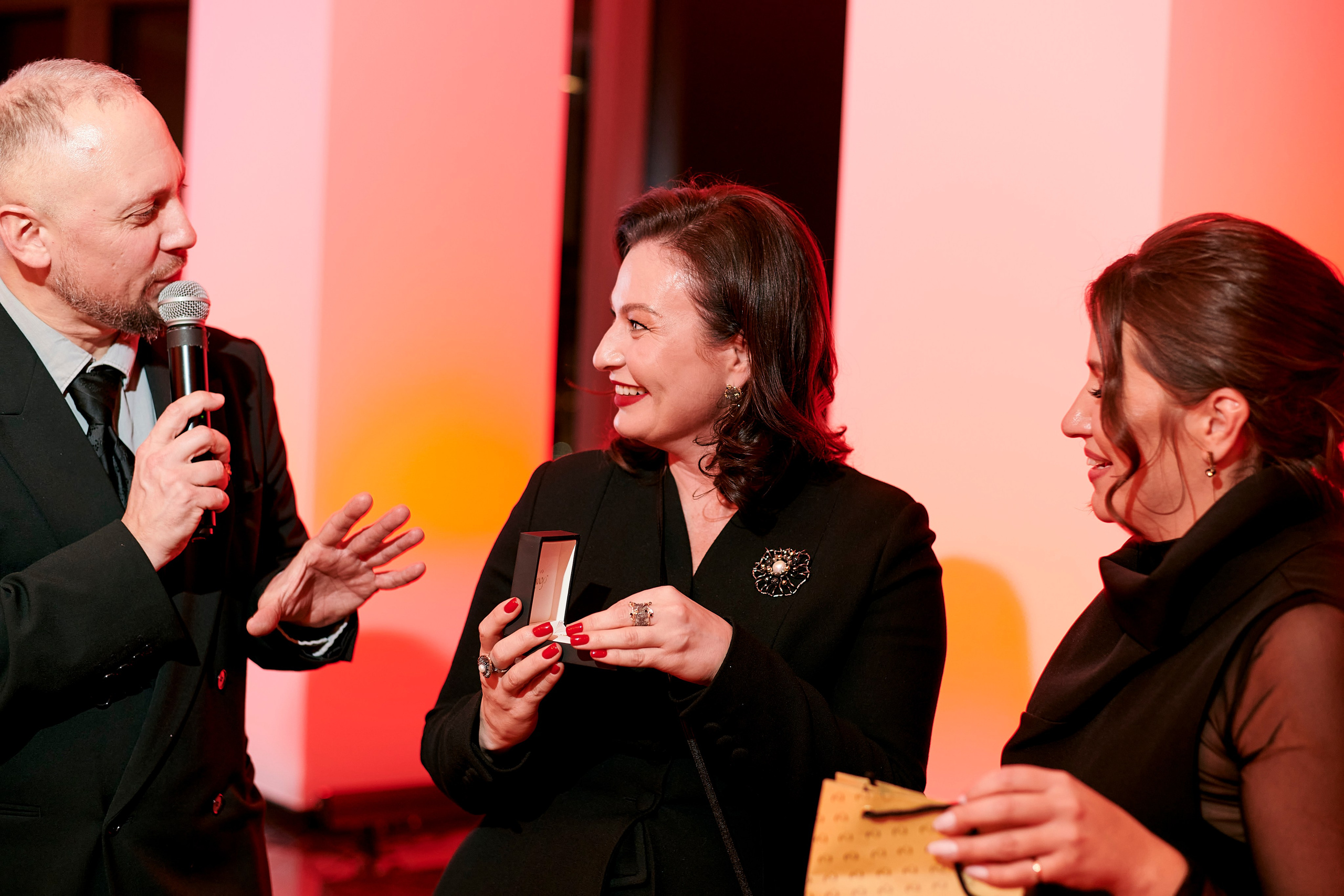 Ювелирный дом Ринго «Драгоценная история Урала». Фотограф Постольник Дарья