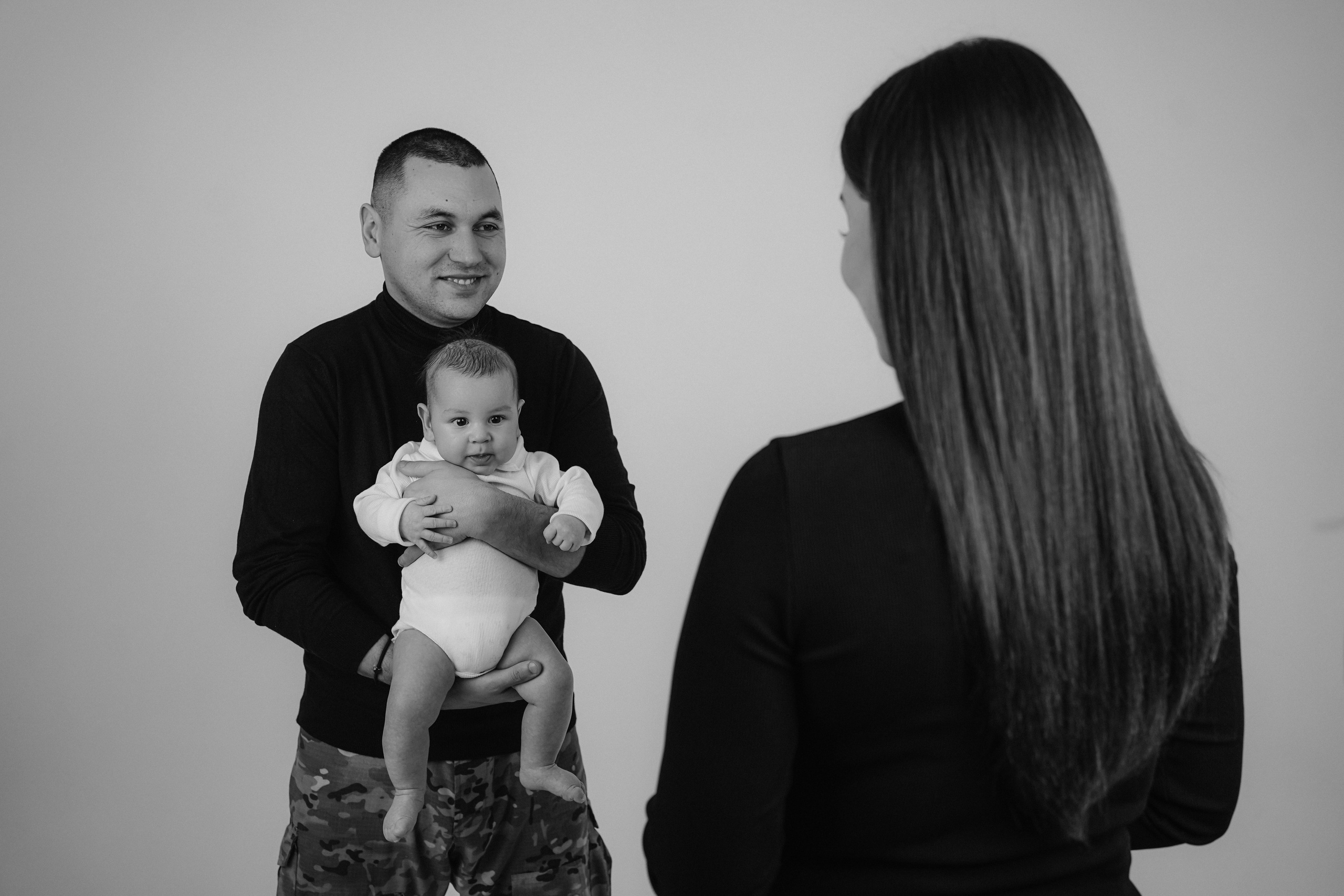 Фотосессия в фотостудии Новочеркасска «Рафинад». Свадебный фотограф в Ростове-на-Дону. Таинство Крещения и Венчания, семейные фотосессии. Алёна Чёботова