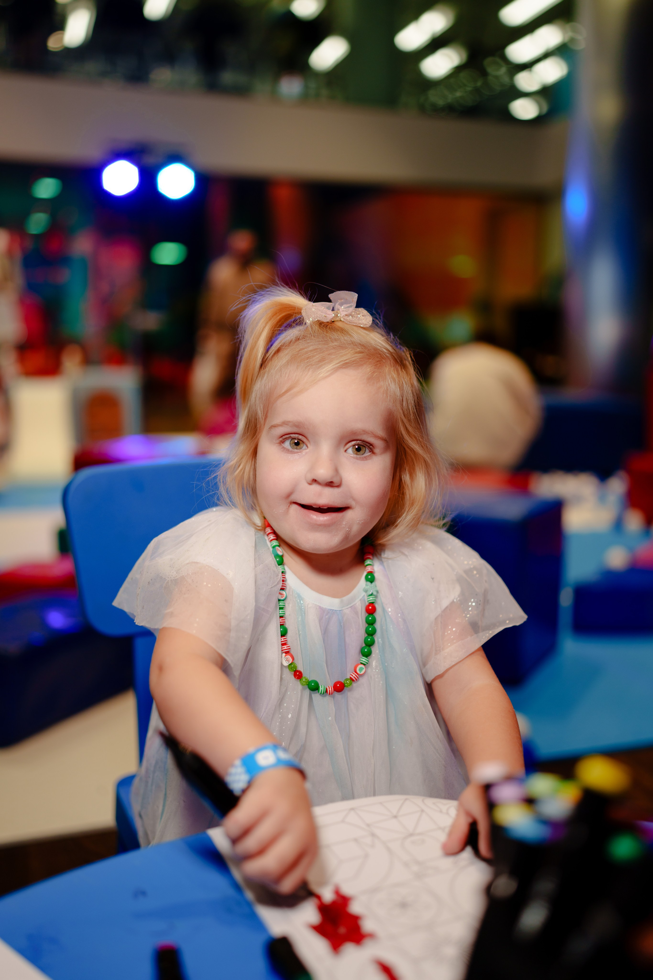 Репортажный фотограф VK Елка. Репортажный фотограф Москва Сергей Дружинин