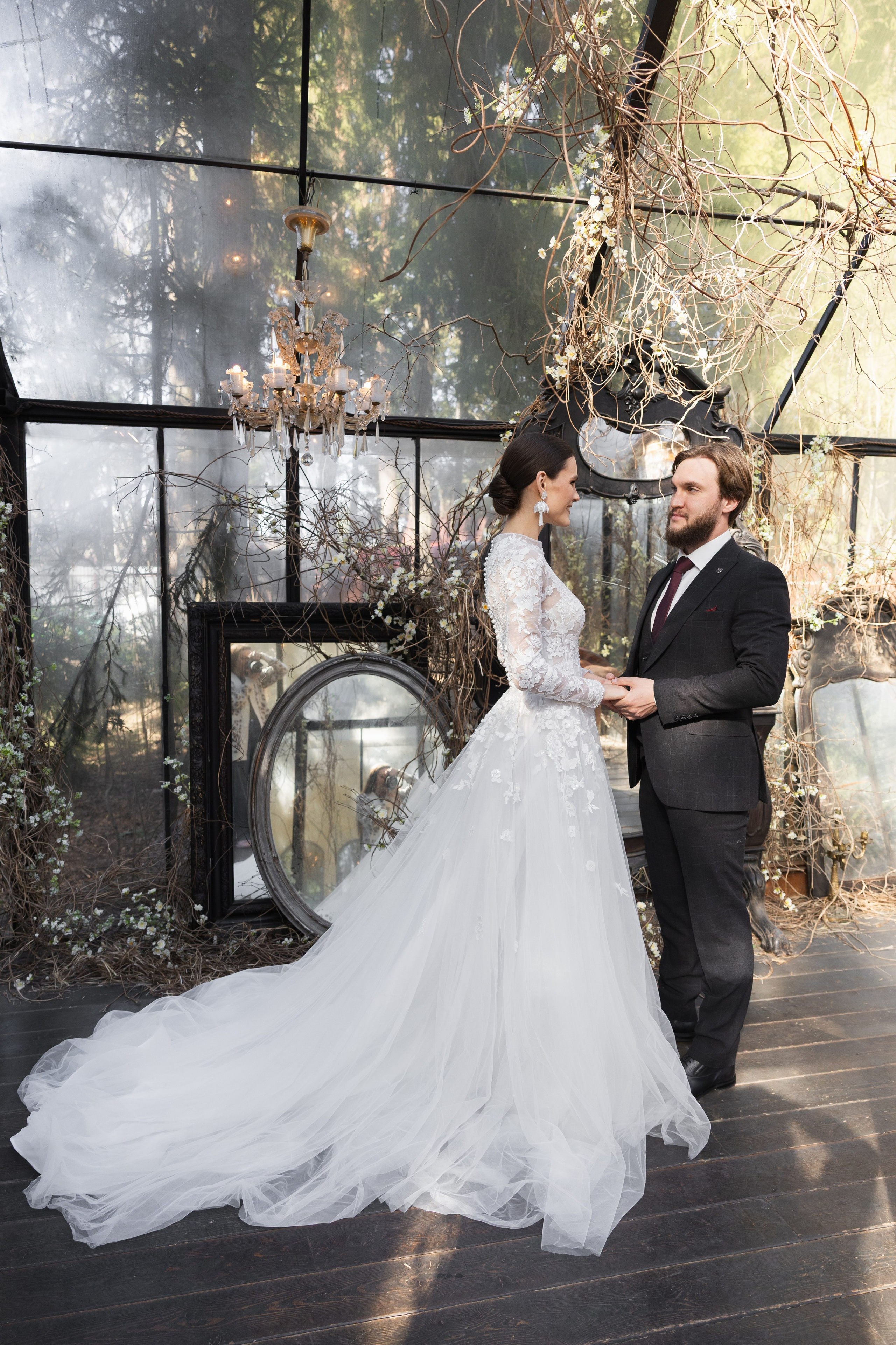Серафима и Алексей в оранжерее. Свадебный и портретный фотограф в Москве Мария Кравченко