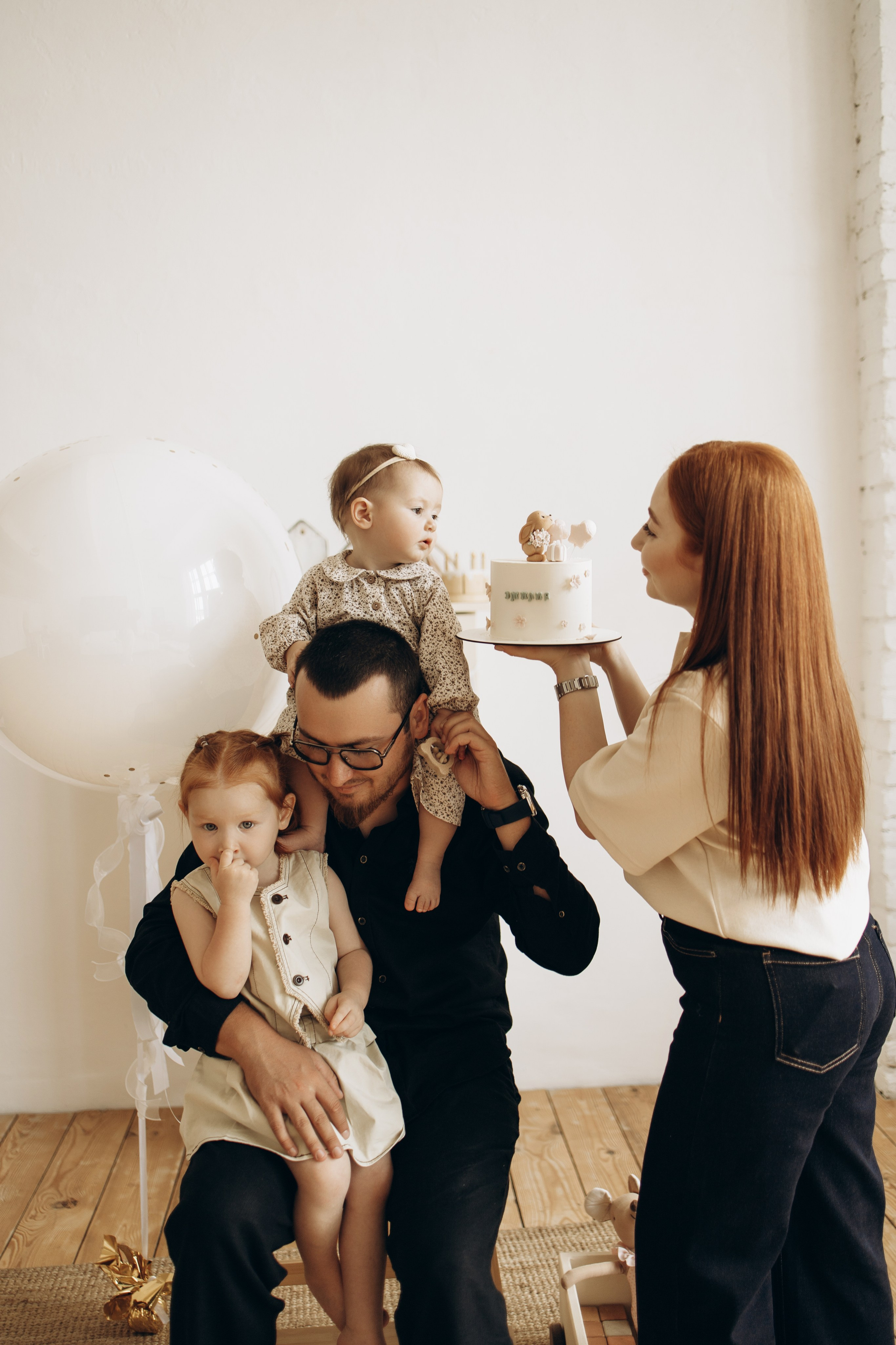 Эмилии годик. Самый теплый фотограф в Краснодаре Рябоконь Ксения