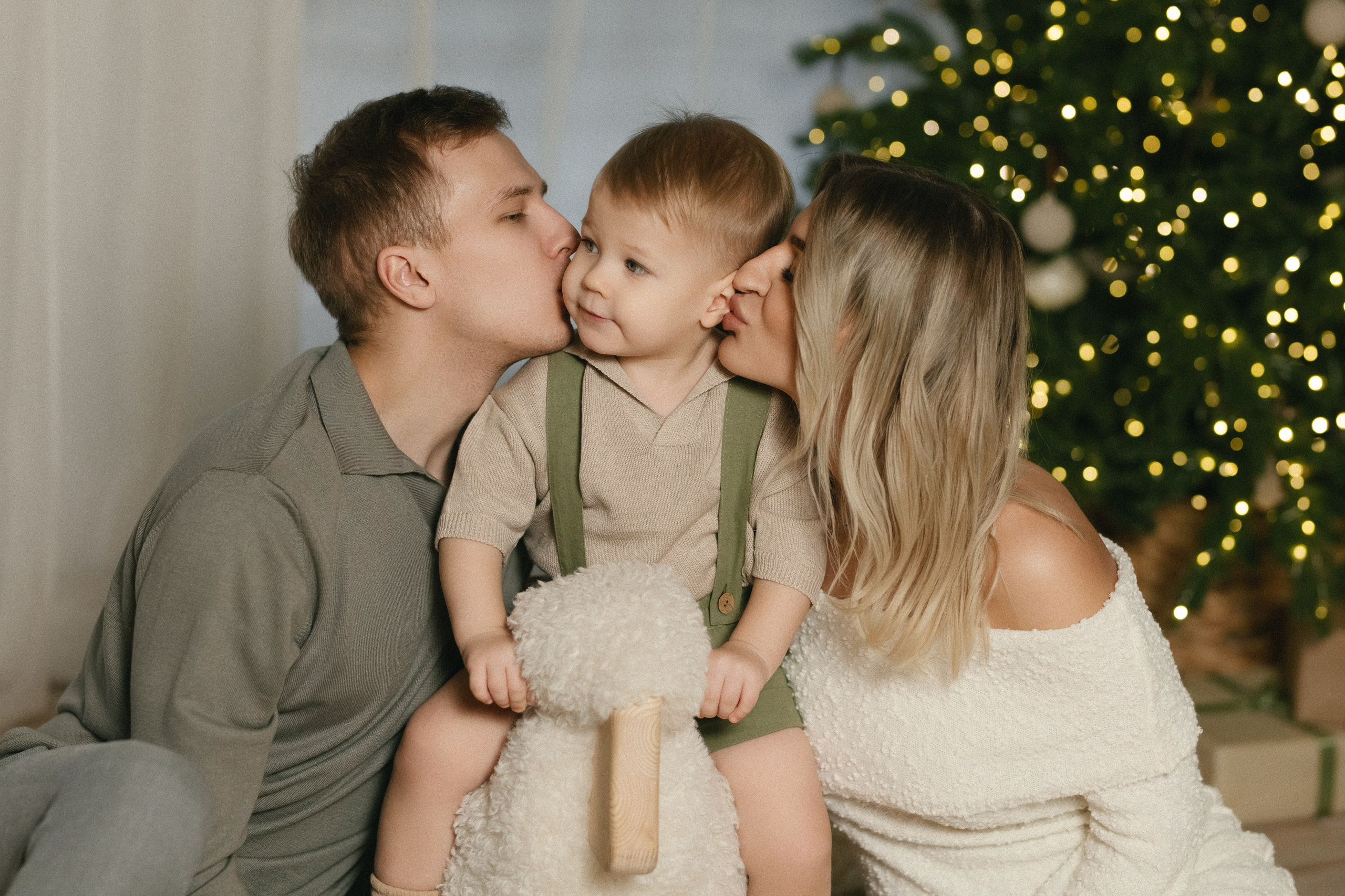 ТАТЬЯНА, ВЛАДИМИР И МИША ` 24. Maria Startseva Photo