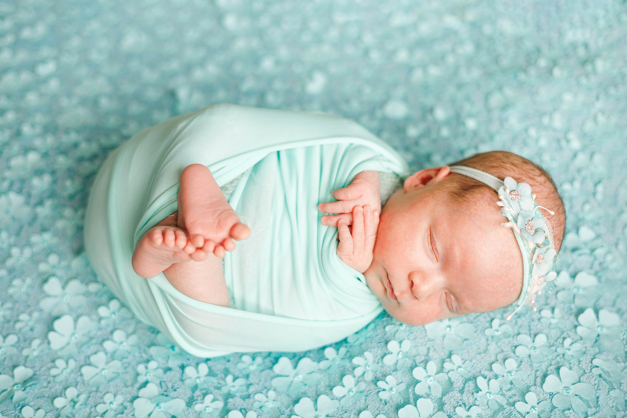 Амелия, 26 дней. Фотограф новорождённых в Йошкар-Оле Ильмира Сидоркина