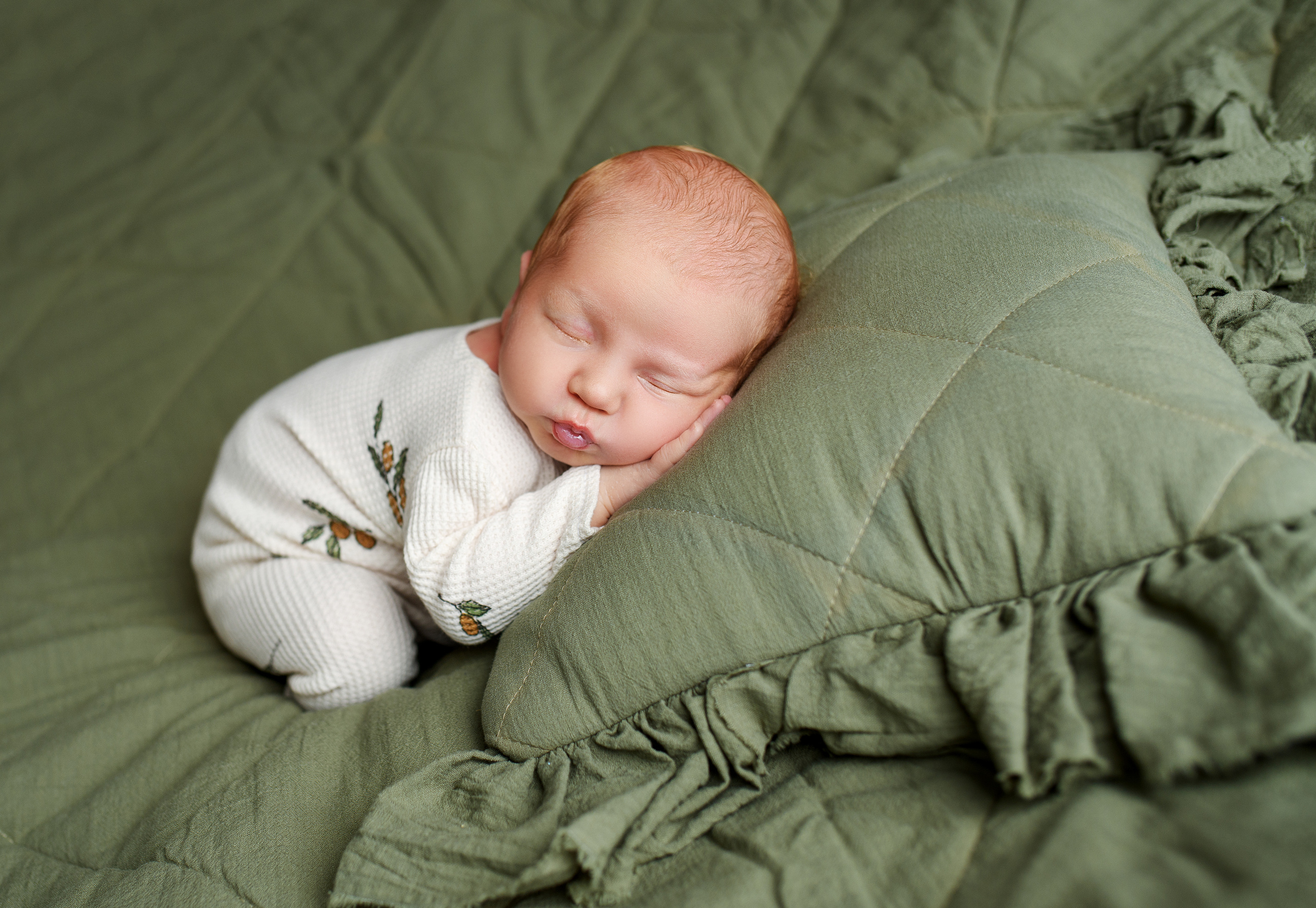 Фотосессия новорожденных в Ярославле. Ньюборн Ярославль. Наталья Михайлова Фотограф новорожденных в Ярославле