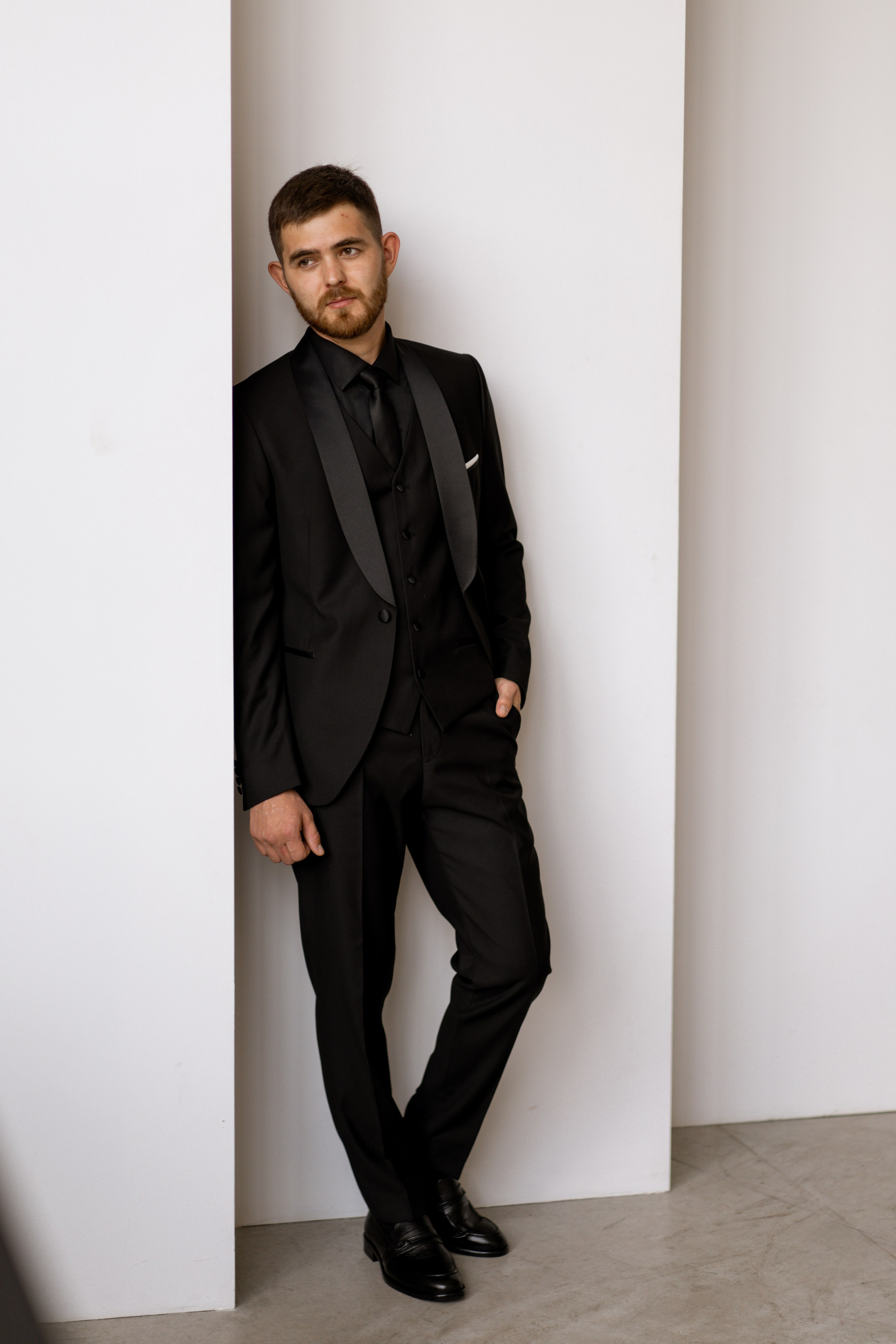 жених в студии Декор