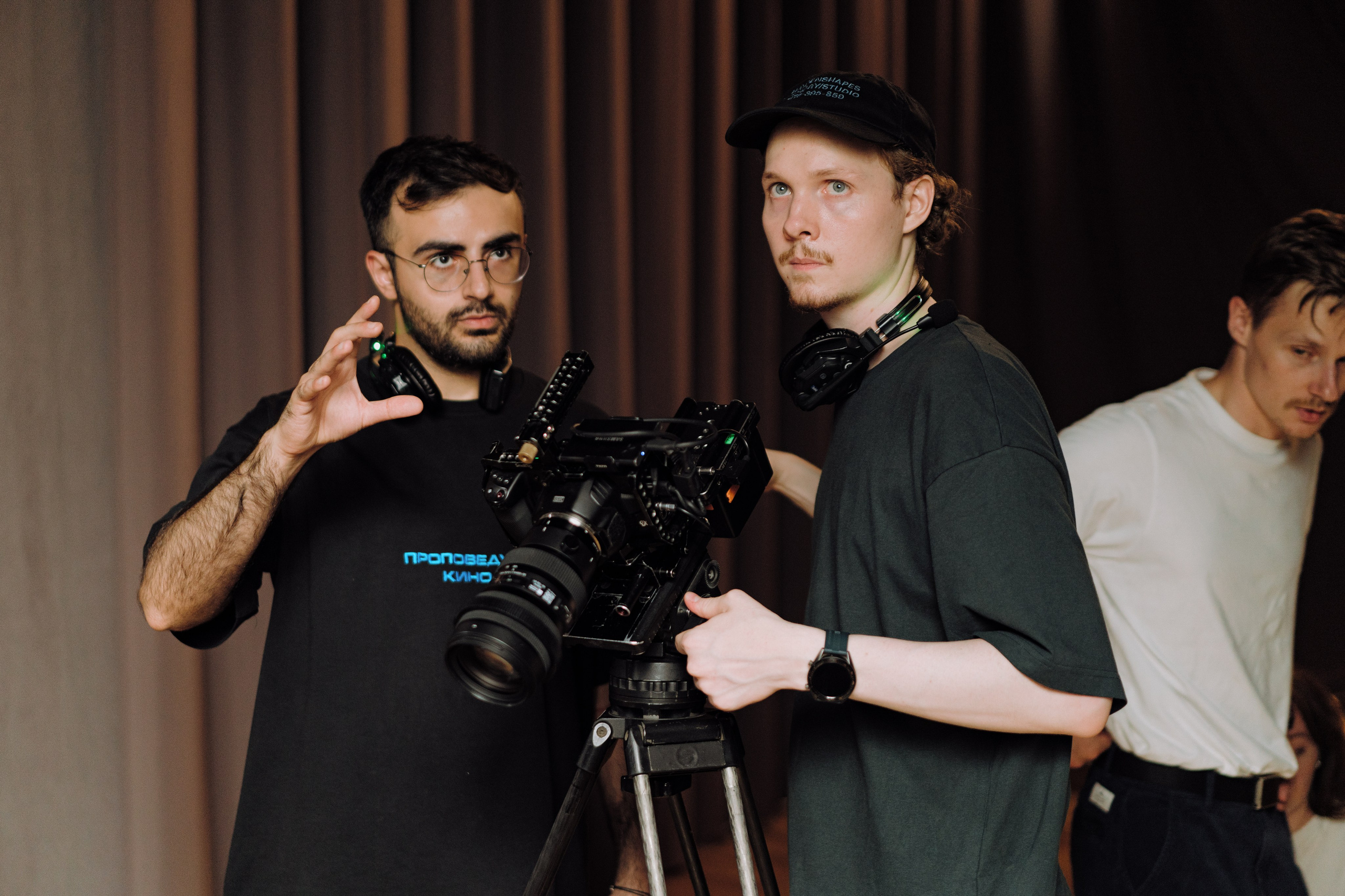 Женя Медведева / Уроки истории. Творческий и репортажный фотограф в Москве Клим Долгов