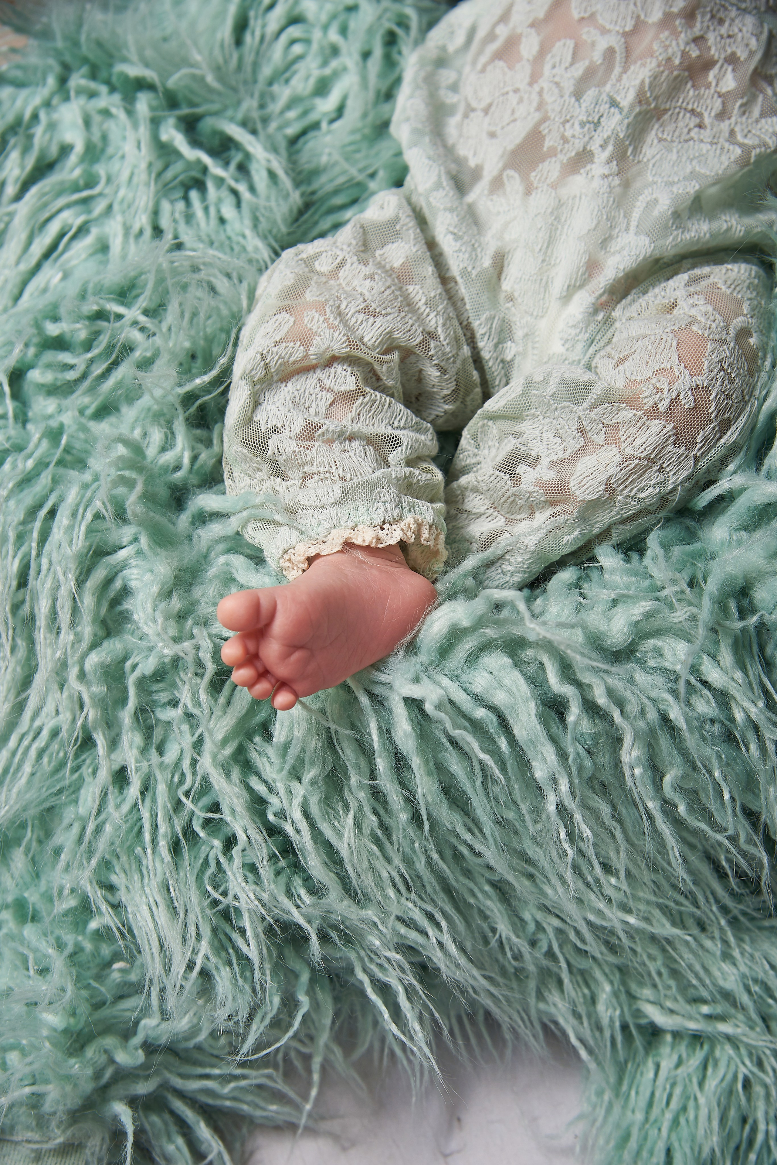 Новорожденные. Фотограф Юлия Ремезова