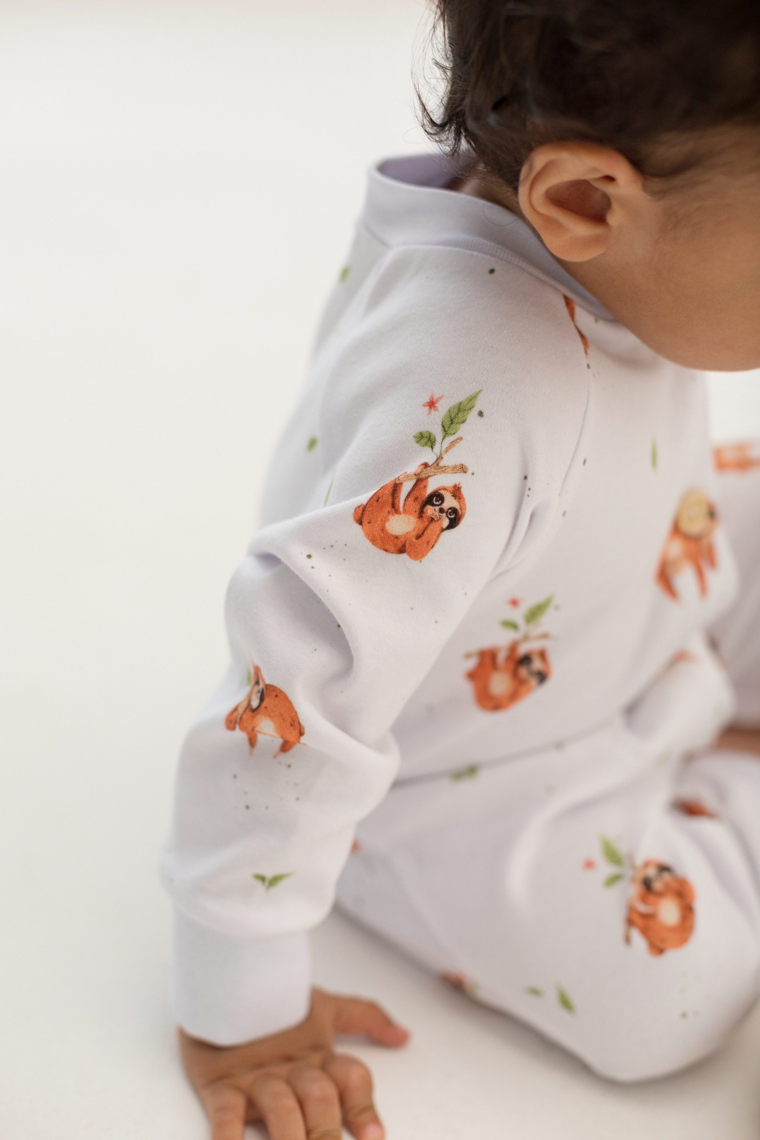 Фотосессия одежды для новорожденных детей. Детский и контент фотограф Надя Волкова Санкт-Петербург