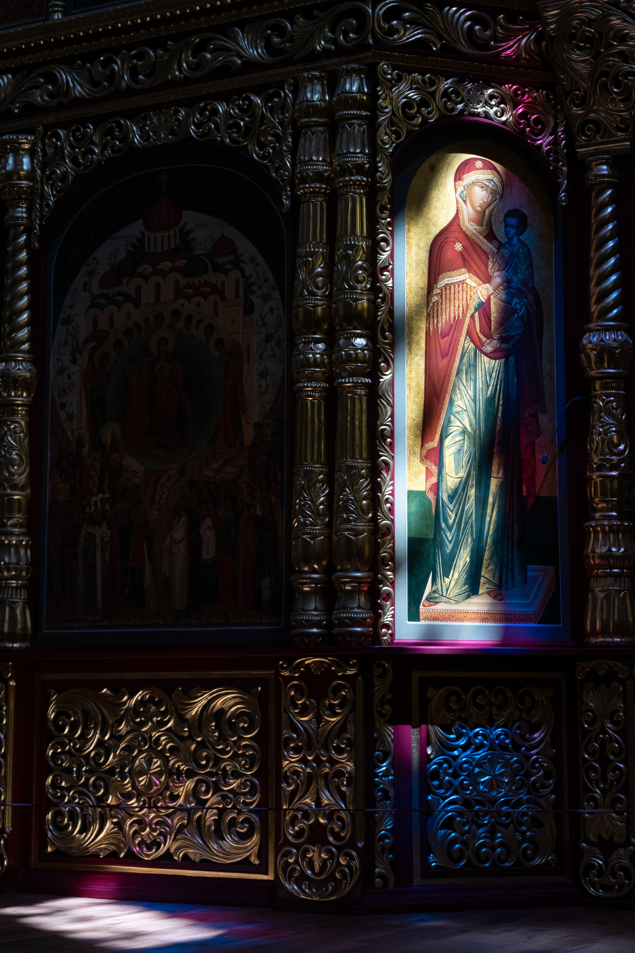 Priest: Work in The Main Cathedral. Ofeliya Zhakayeva — documentary photographer, videographer