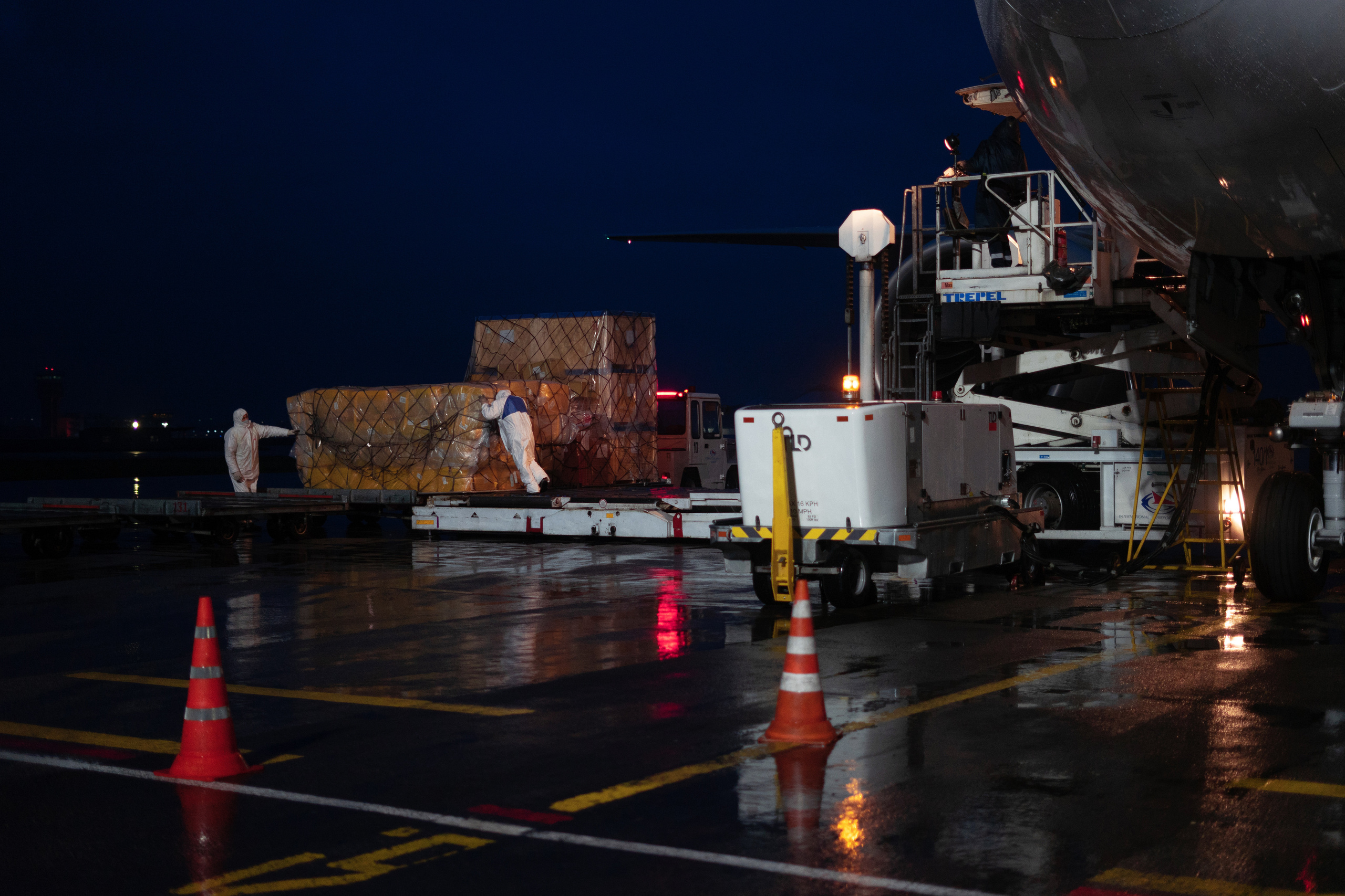 Empty: Delivery of Humanitarian Aid to Combat COVID-19. Ofeliya Zhakayeva — documentary photographer, videographer