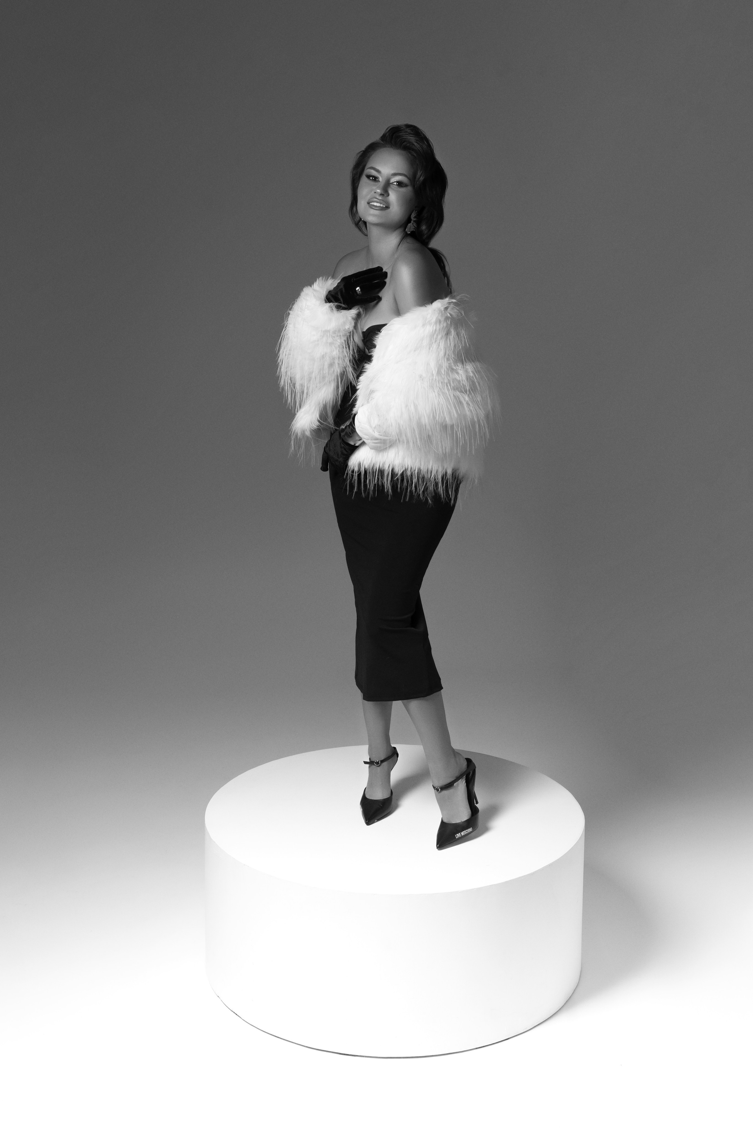 Фотосессии в стиле VOGUE. Фотограф новорожденных беременных в Тюмени Ткачук Татьяна