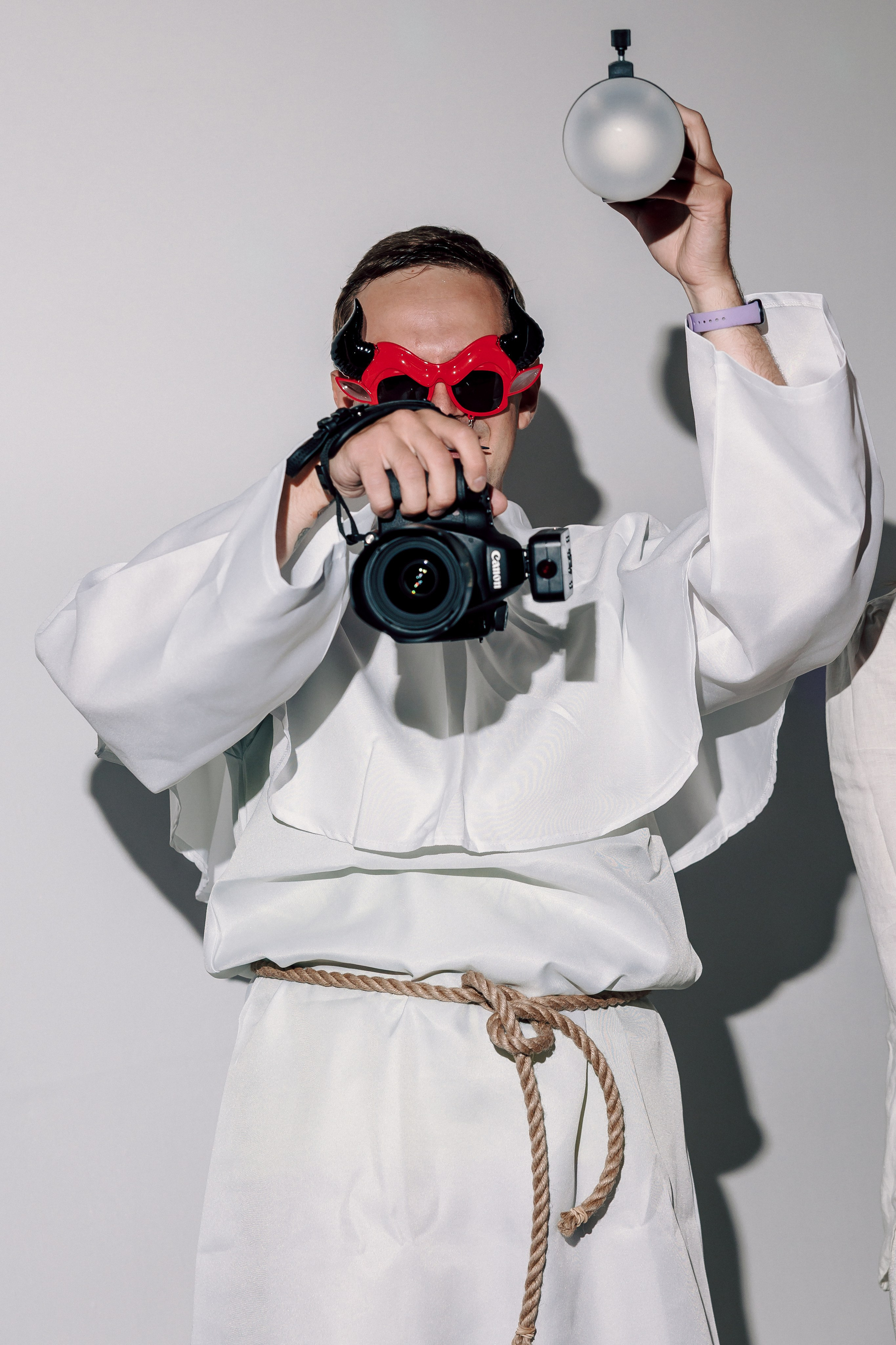 Выпускной курса «Журфак» 2025. Лёшка Варзегов — фотограф