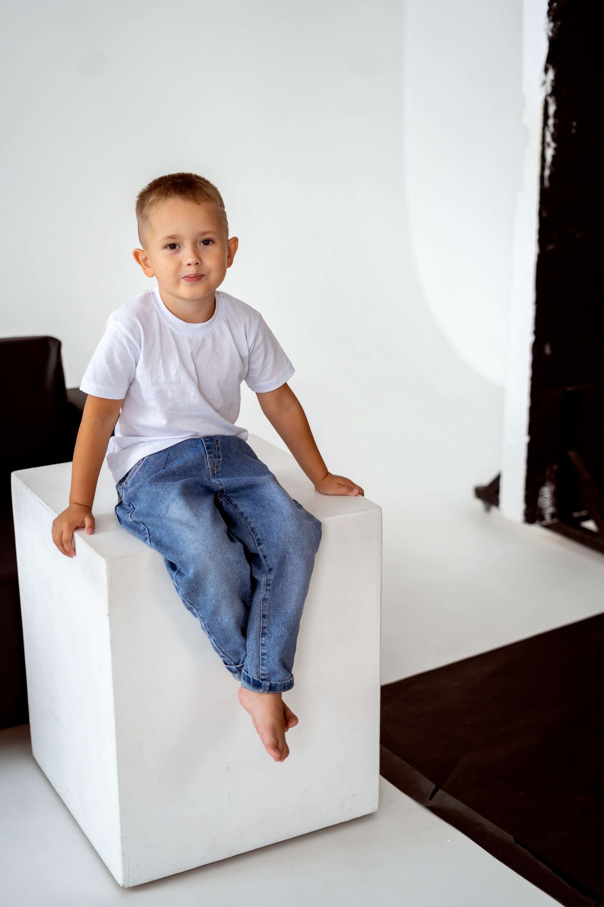 Семейная съёмка на циклораме. Семейный и детский фотограф в Хабаровске Анна Гриневич