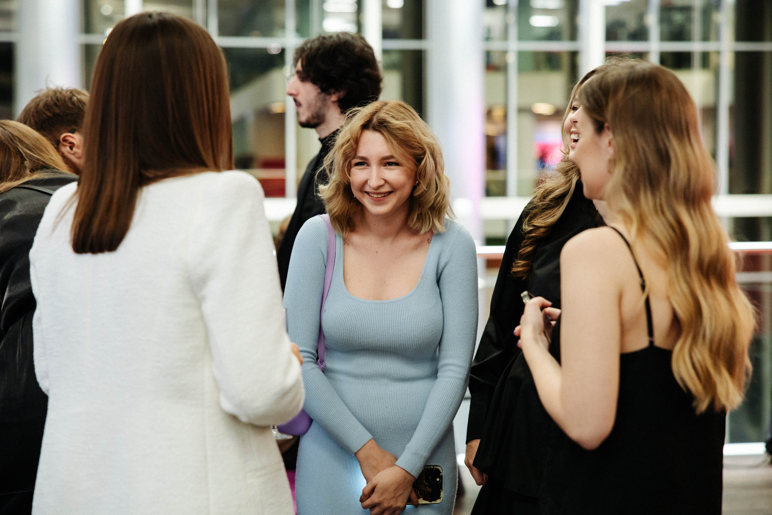 Презентация книги «Четвертое крыло». Фотограф Петрова Мария