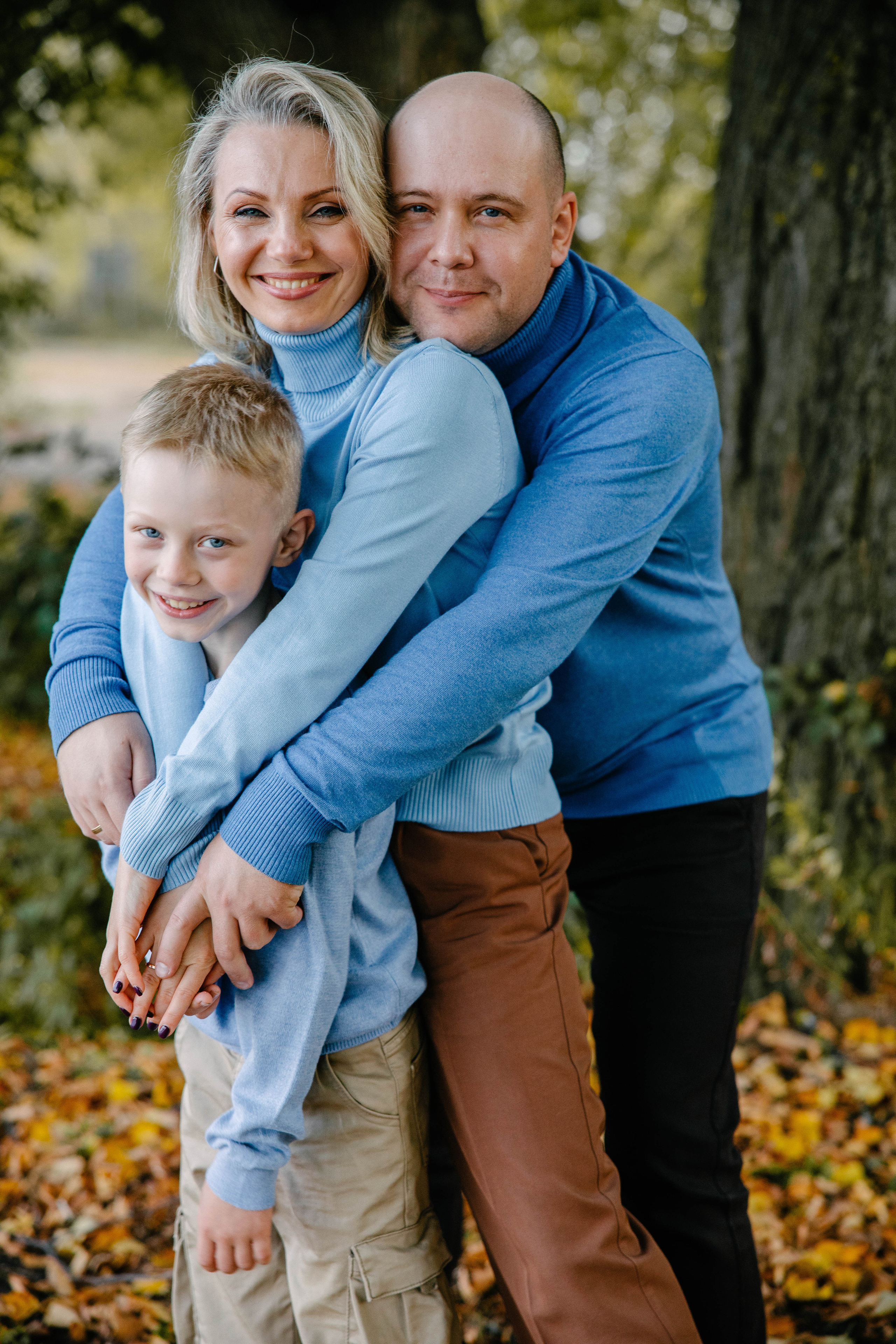 Андрей и родители. Фотограф Петрова Мария