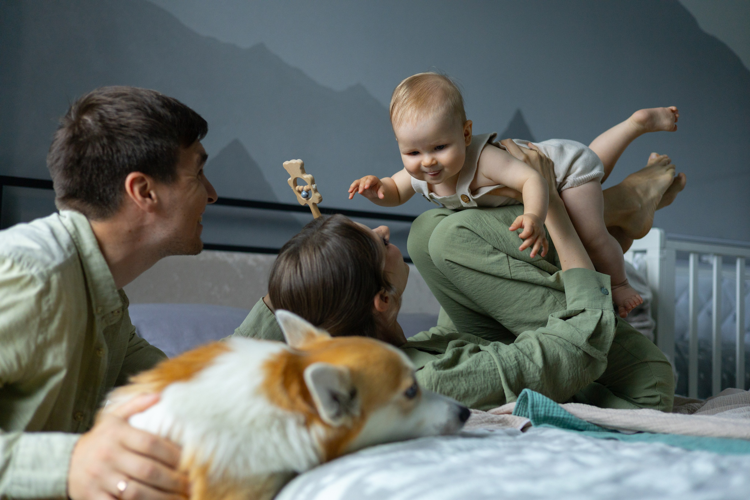 Рина, Илья и маленький Артем. Главная