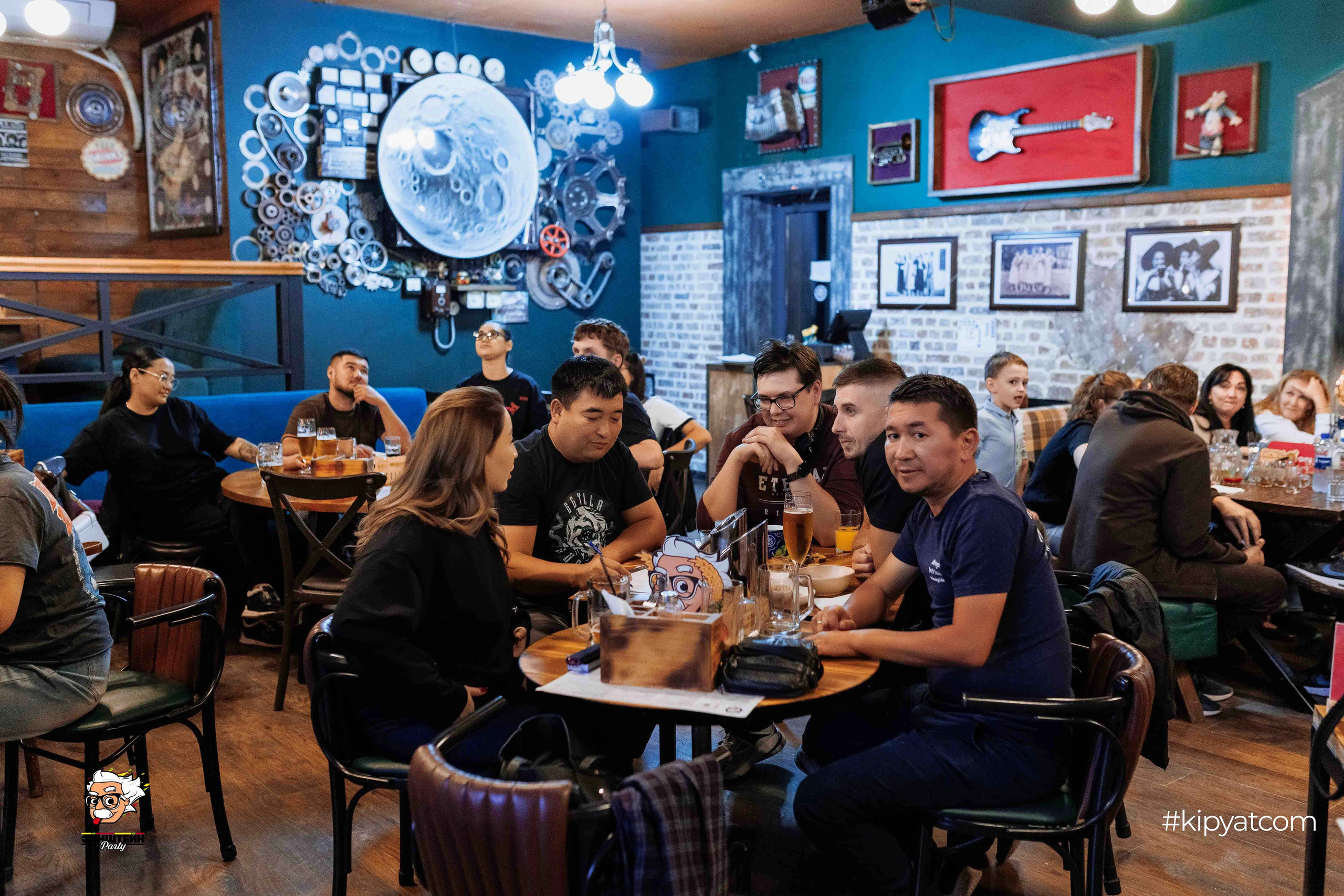 Эйнштейн Party