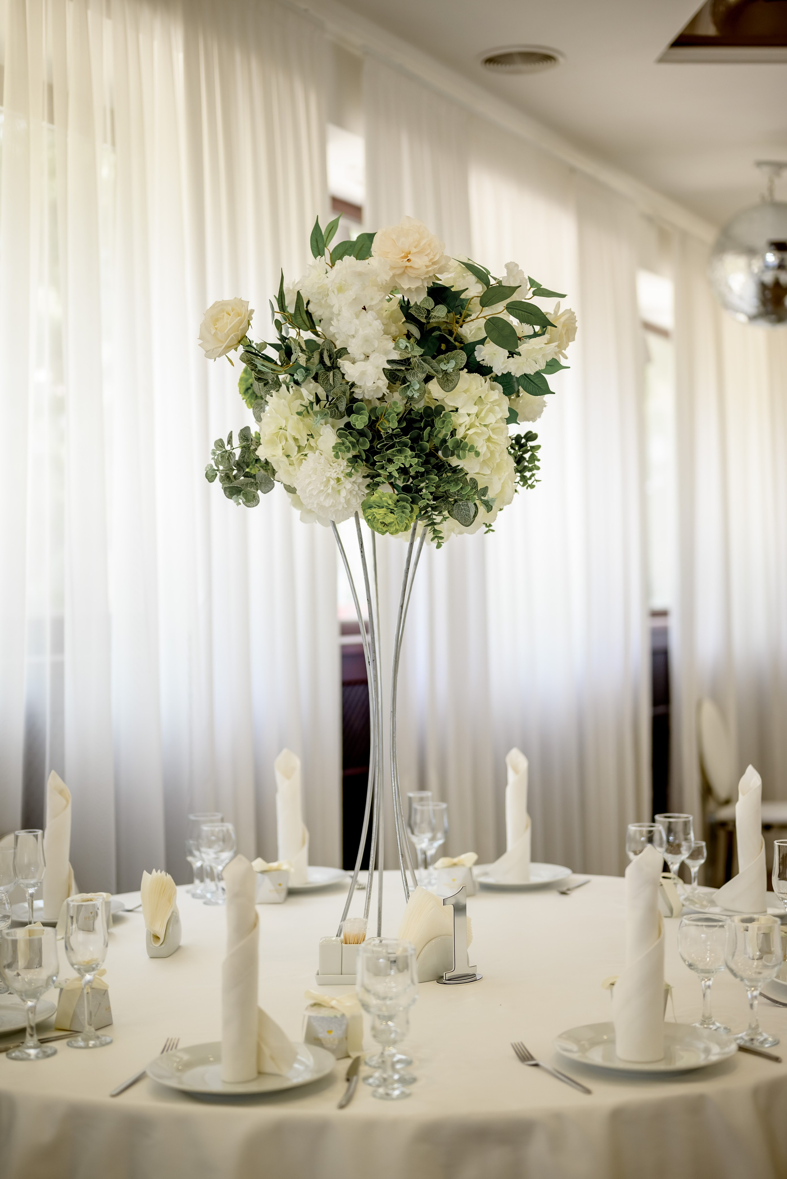 Банкетная часть. Юлия Басня семейный и свадебный фотограф в Донецке