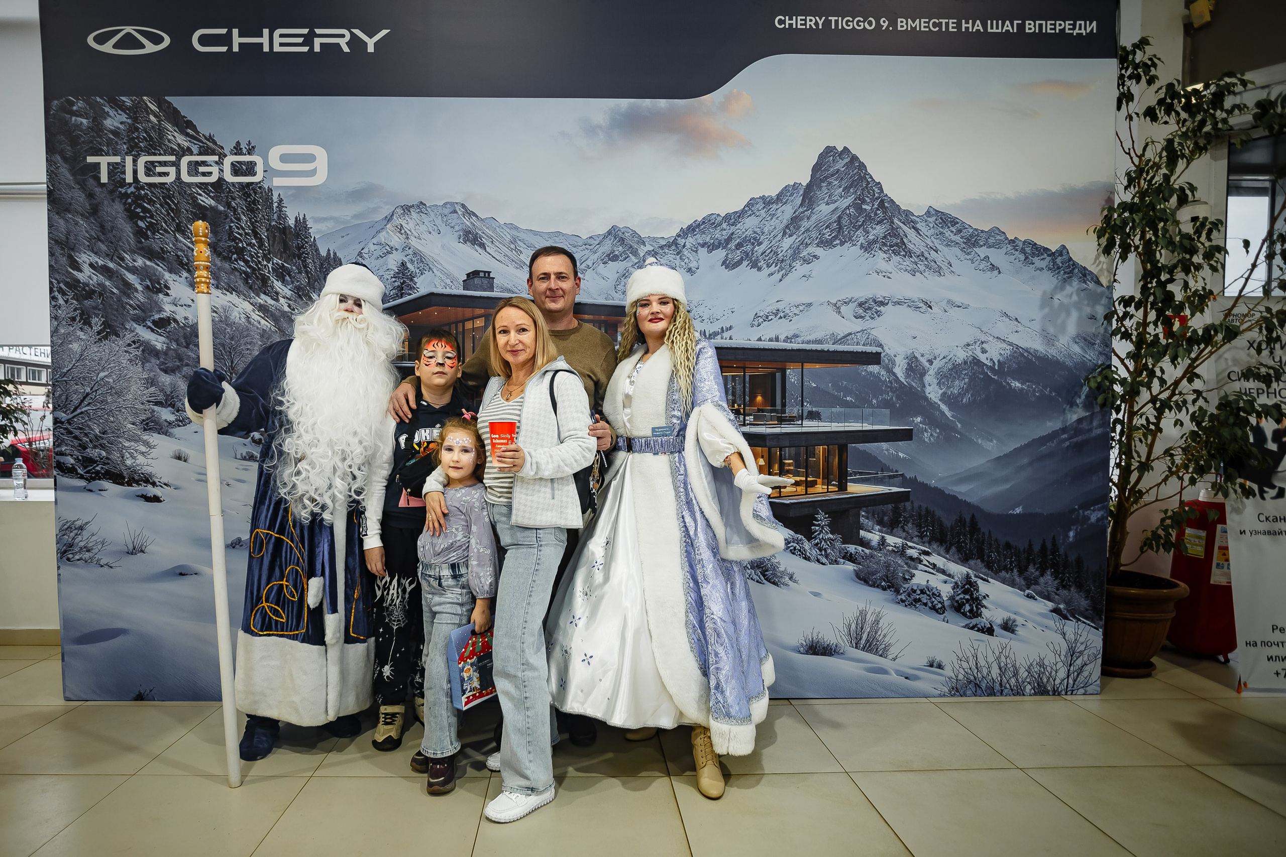 Презентация нового Chery Tiggo 9_Черномор Авто_Симферополь_21.12.2024. Аминов Руслан | Фотограф