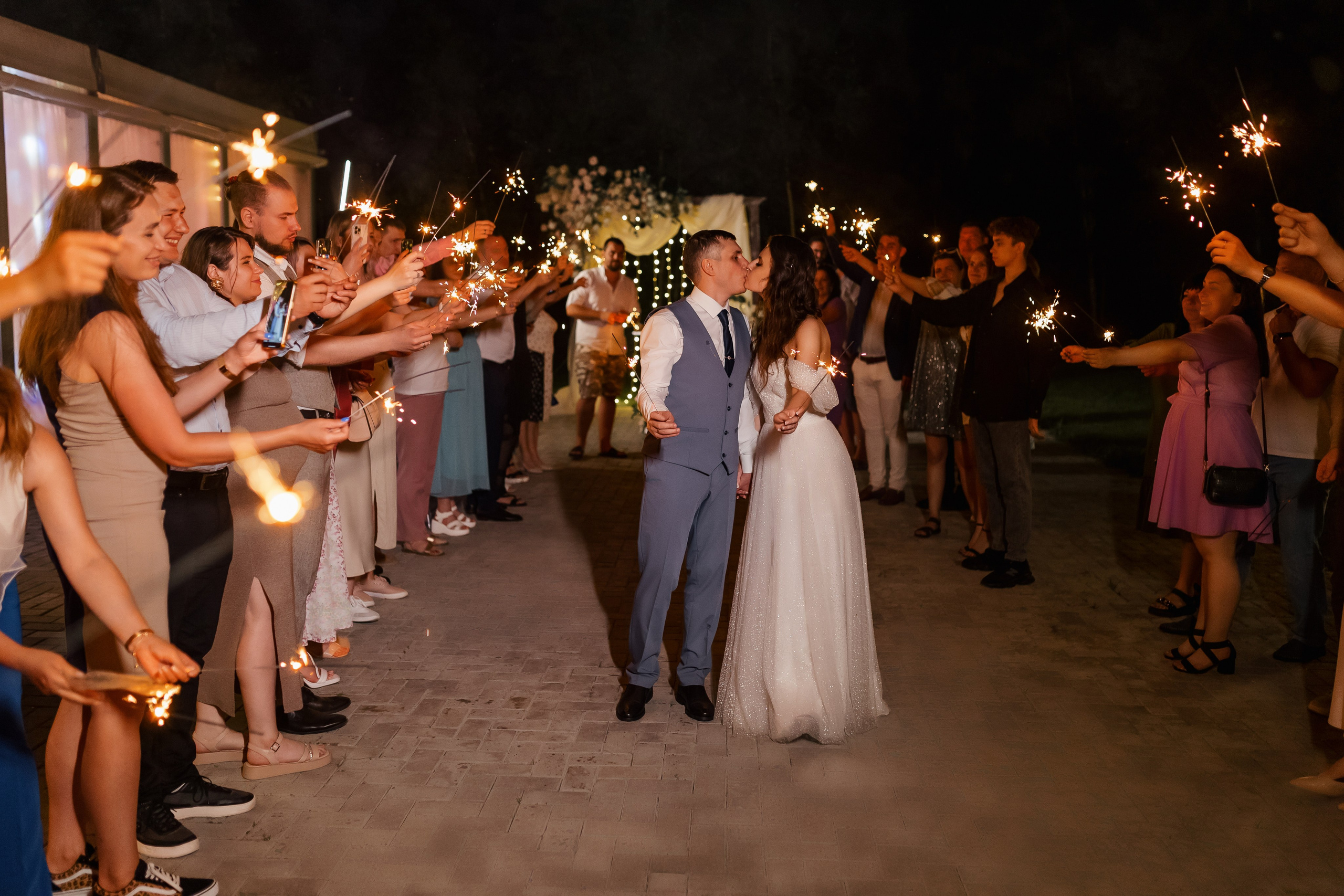 Антон и Яна. Сборы. Дом Офицеров. Выездная. Мельница. Свадебный фотограф в Хабаровске