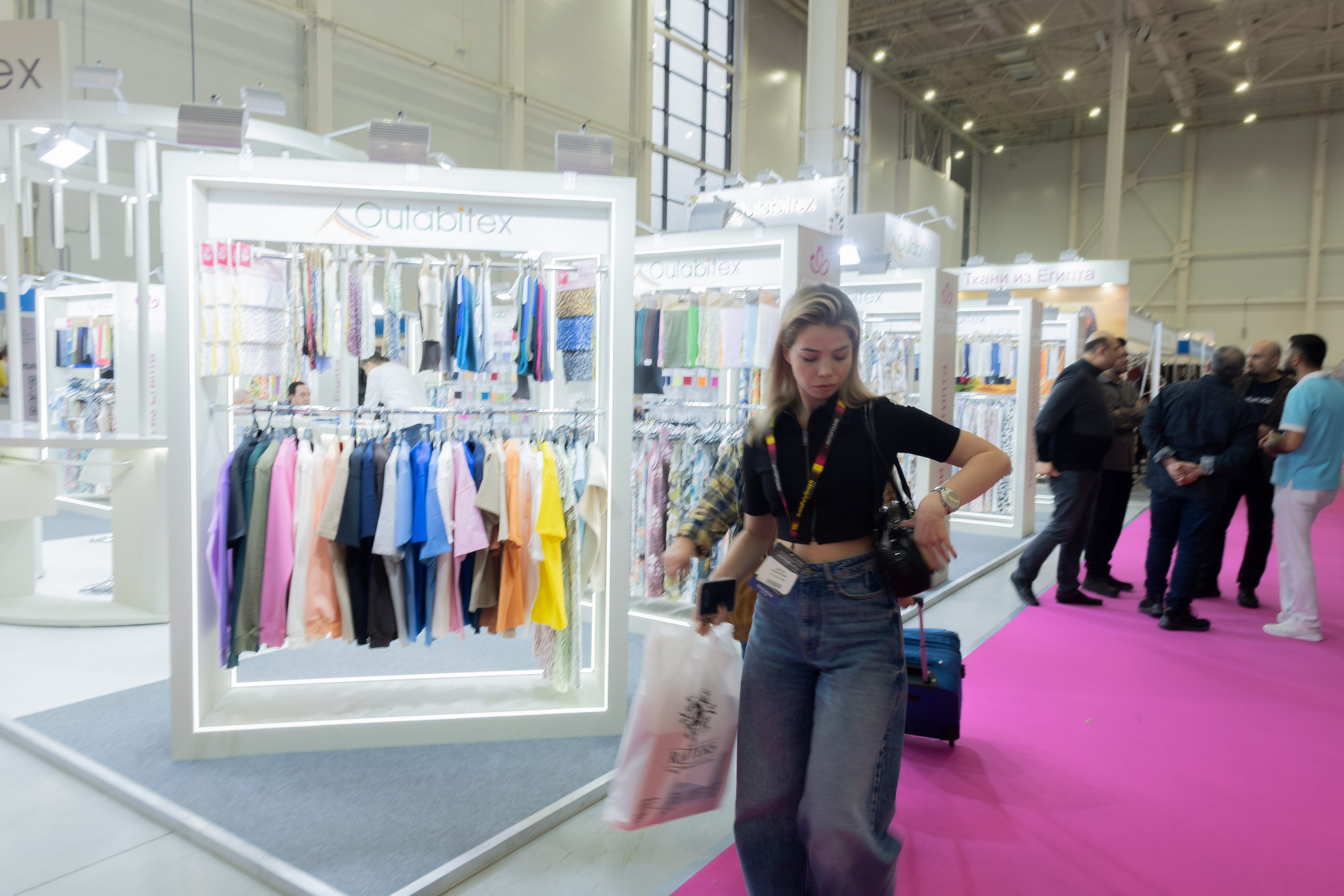 ИНТЕРТКАНЬ 2025 (ВЕСНА). Фёдор Карпов — профессиональный фотограф, работаю в Москве и области