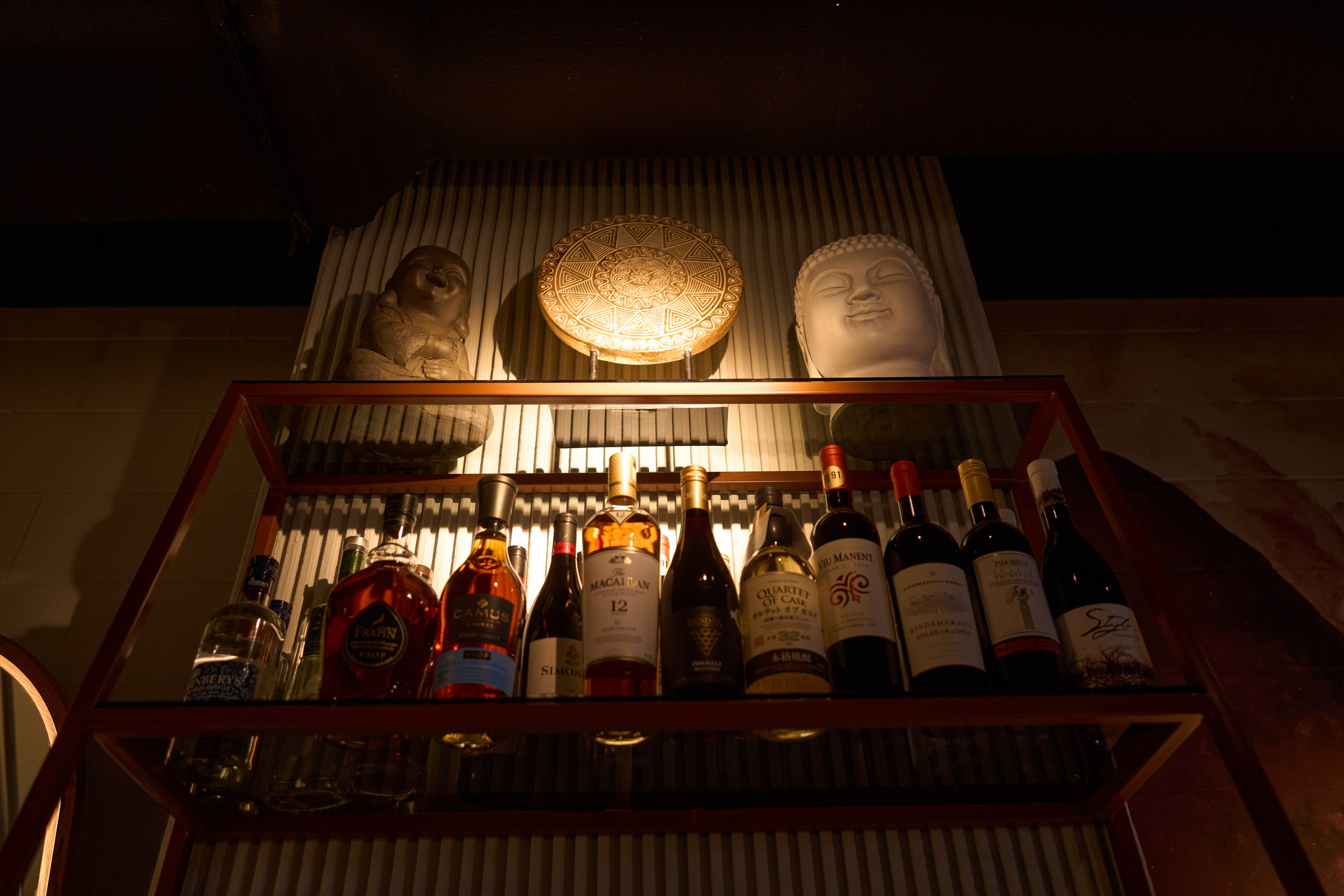 интерьеры  ресторана Омотенаси