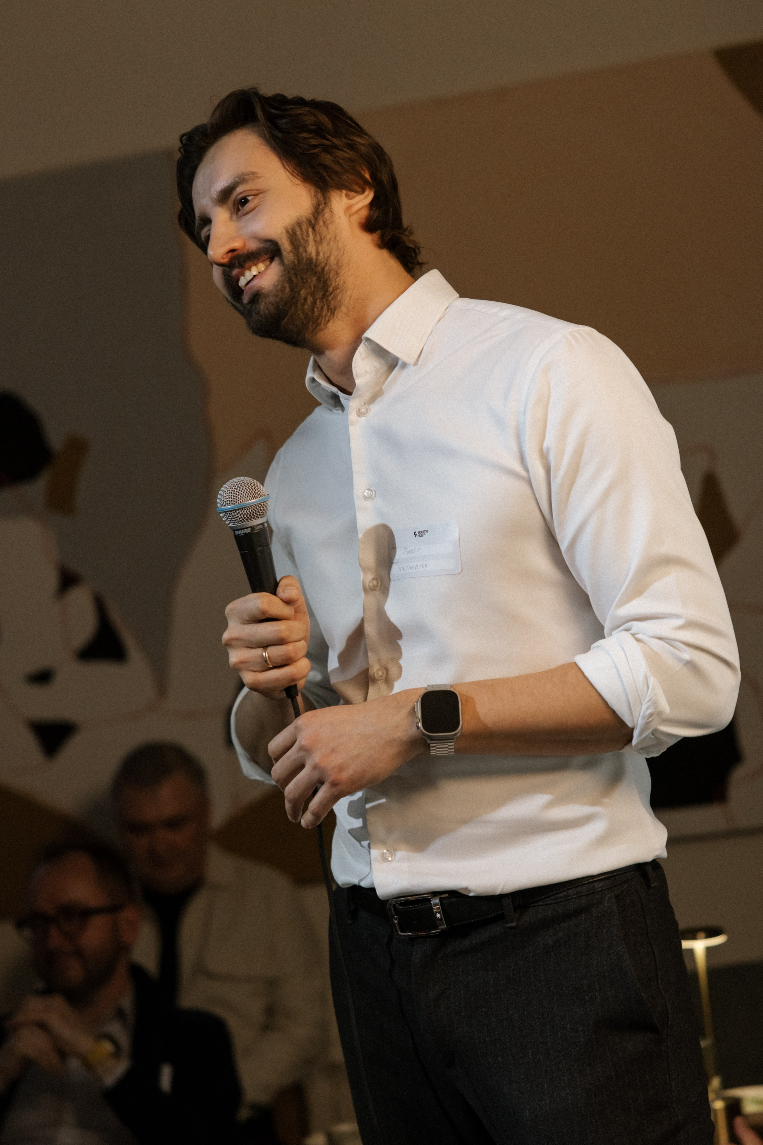 Очень сложные переговоры. South HUB