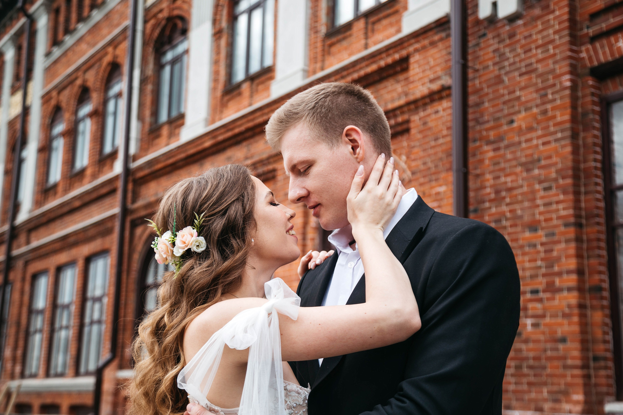 Свадебная фотосессия на Спасской в Кирове