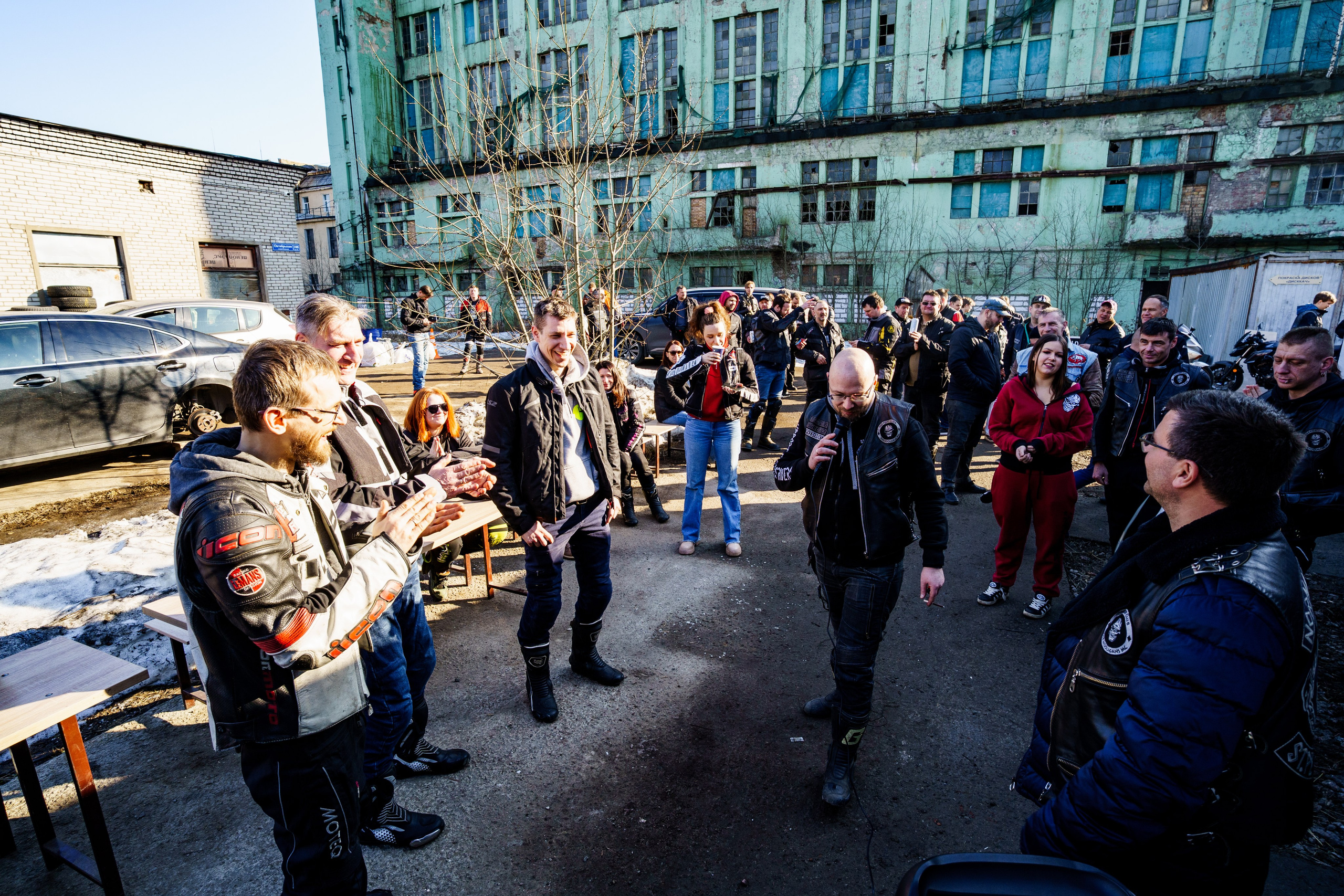 Прохват мотоклуба Norman Riders ч.2. Концертный и репортажный фотограф в Санкт-Петербурге Слава Пахомов