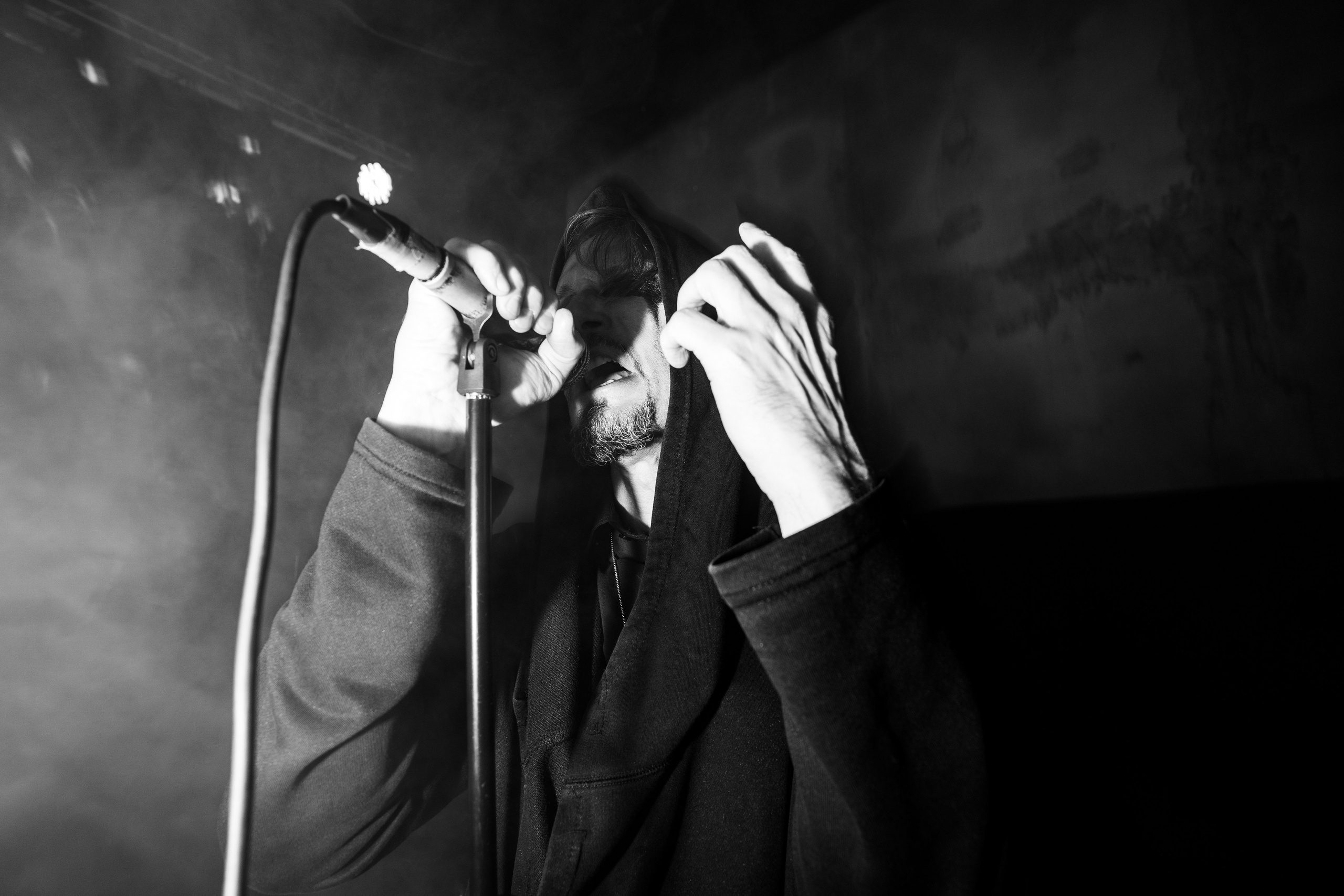 Inside the Rain|Ласточка. Концертный и репортажный фотограф в Санкт-Петербурге Слава Пахомов