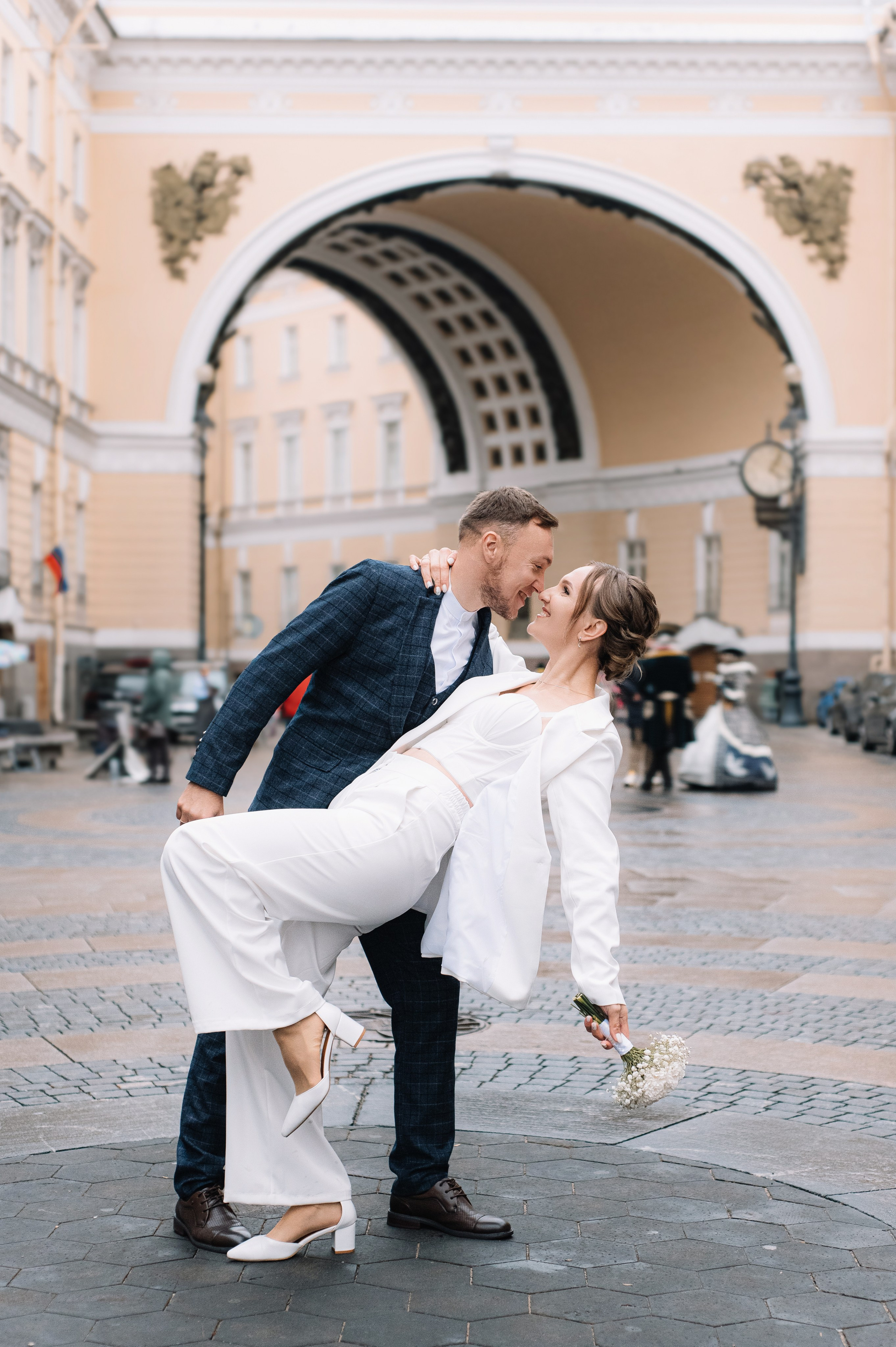 Свадебная прогулка Александра и Анастасии. Семейный и свадебный фотограф в Санкт-Петербурге Юлия Мельникова