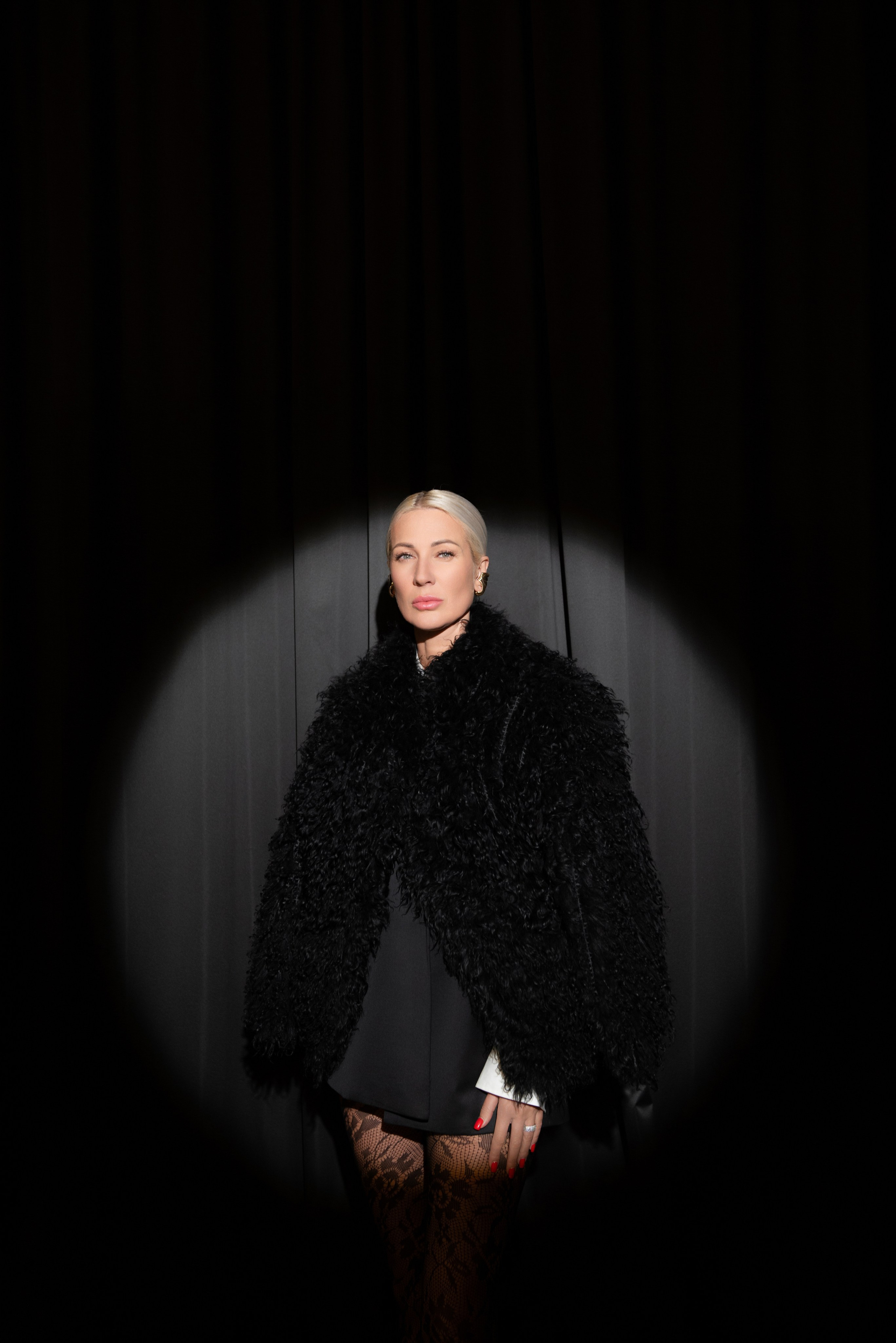 Елена студийная съемка