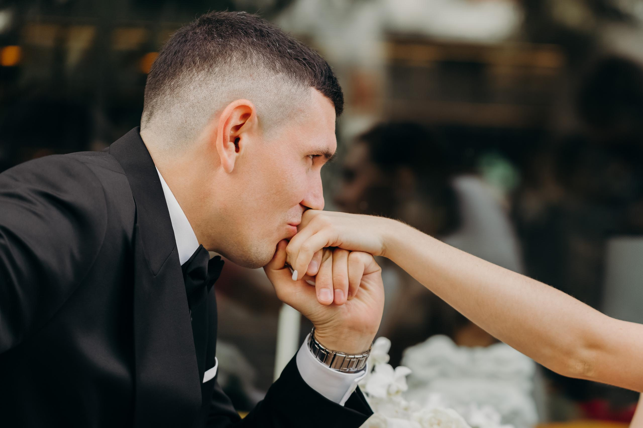 Свадьба красивых людей в Красноярске. Свадебный фотограф-видеограф в Красноярске Евгений Константинопольский