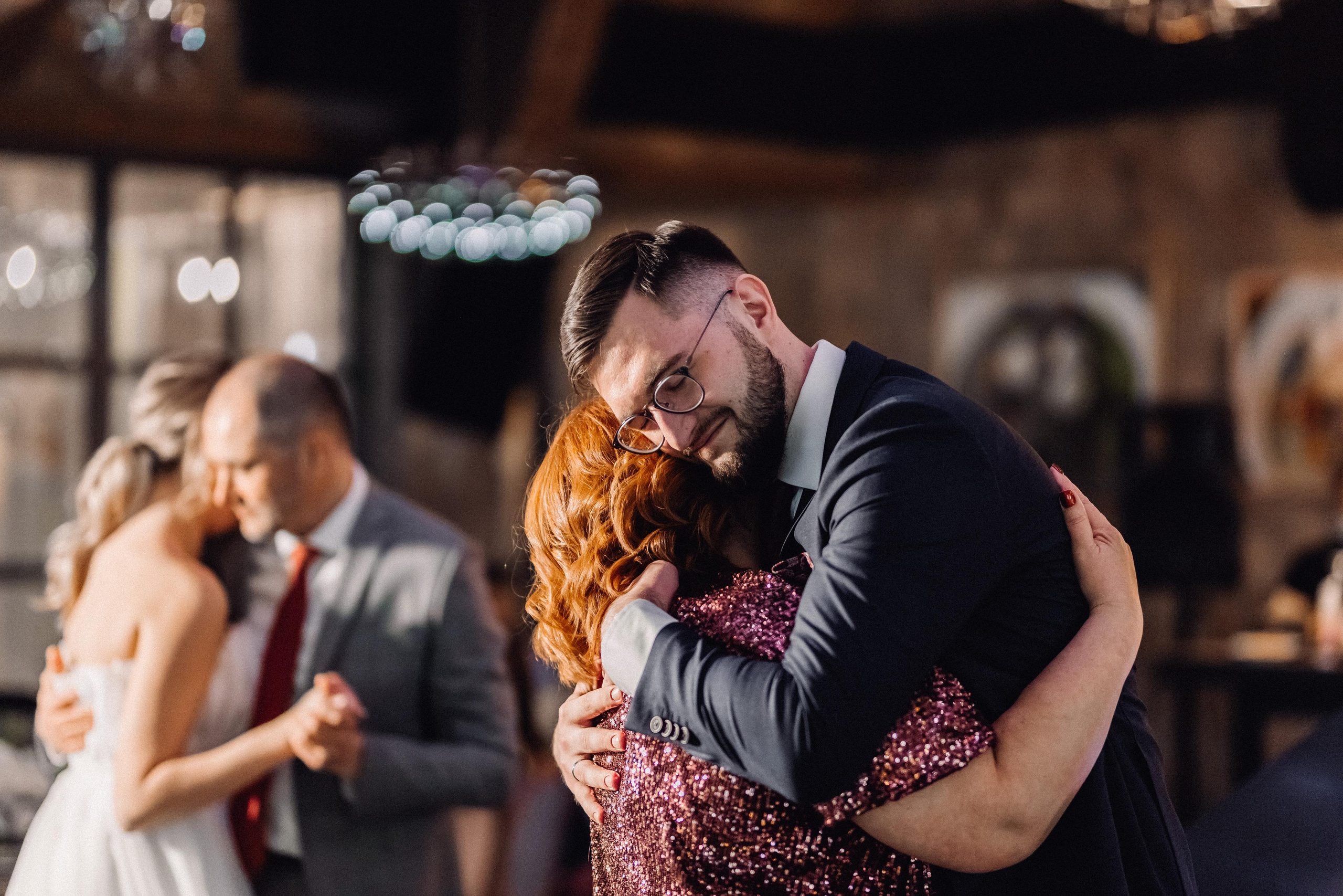 Свадьба любящих людей в Красноярске. Свадебный фотограф-видеограф в Красноярске Евгений Константинопольский
