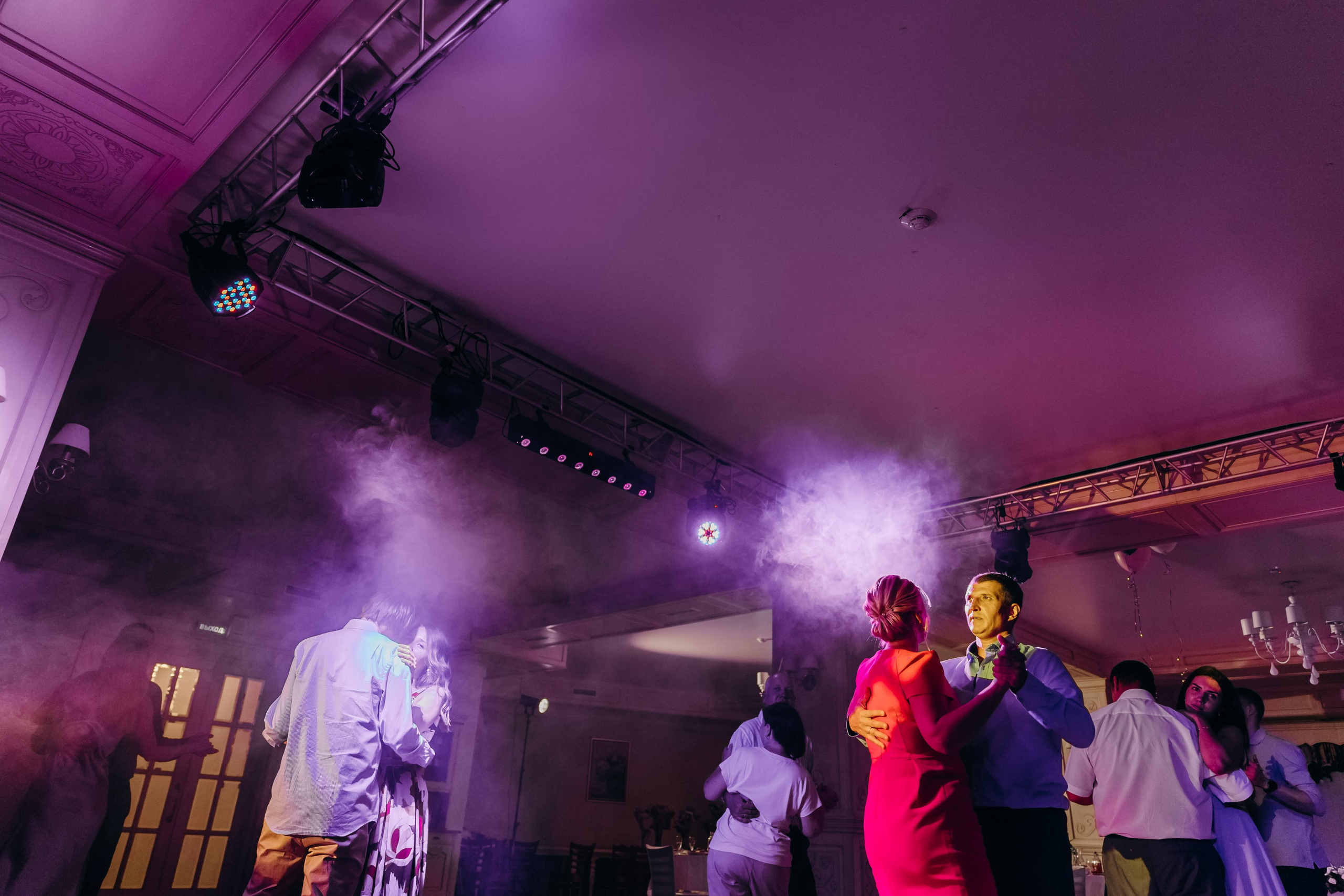 Лайфстайл свадьба в Красноярске. Свадебный фотограф-видеограф в Красноярске Евгений Константинопольский