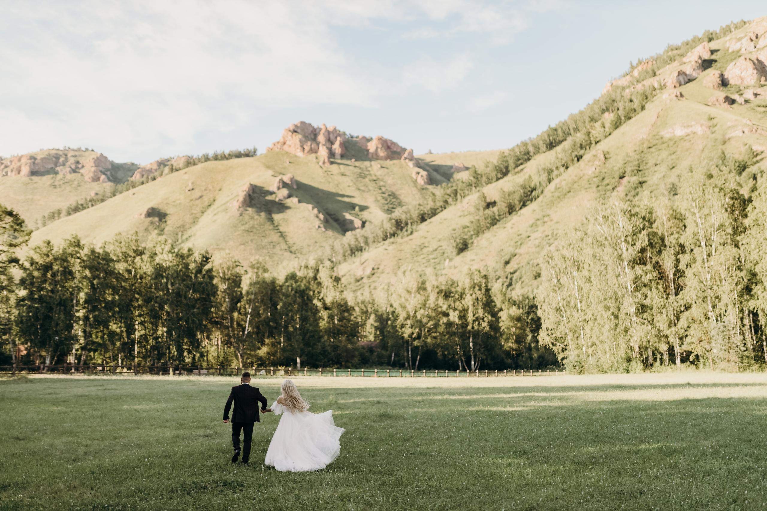 Душевная свадьба в Красноярске. Свадебный фотограф-видеограф в Красноярске Евгений Константинопольский