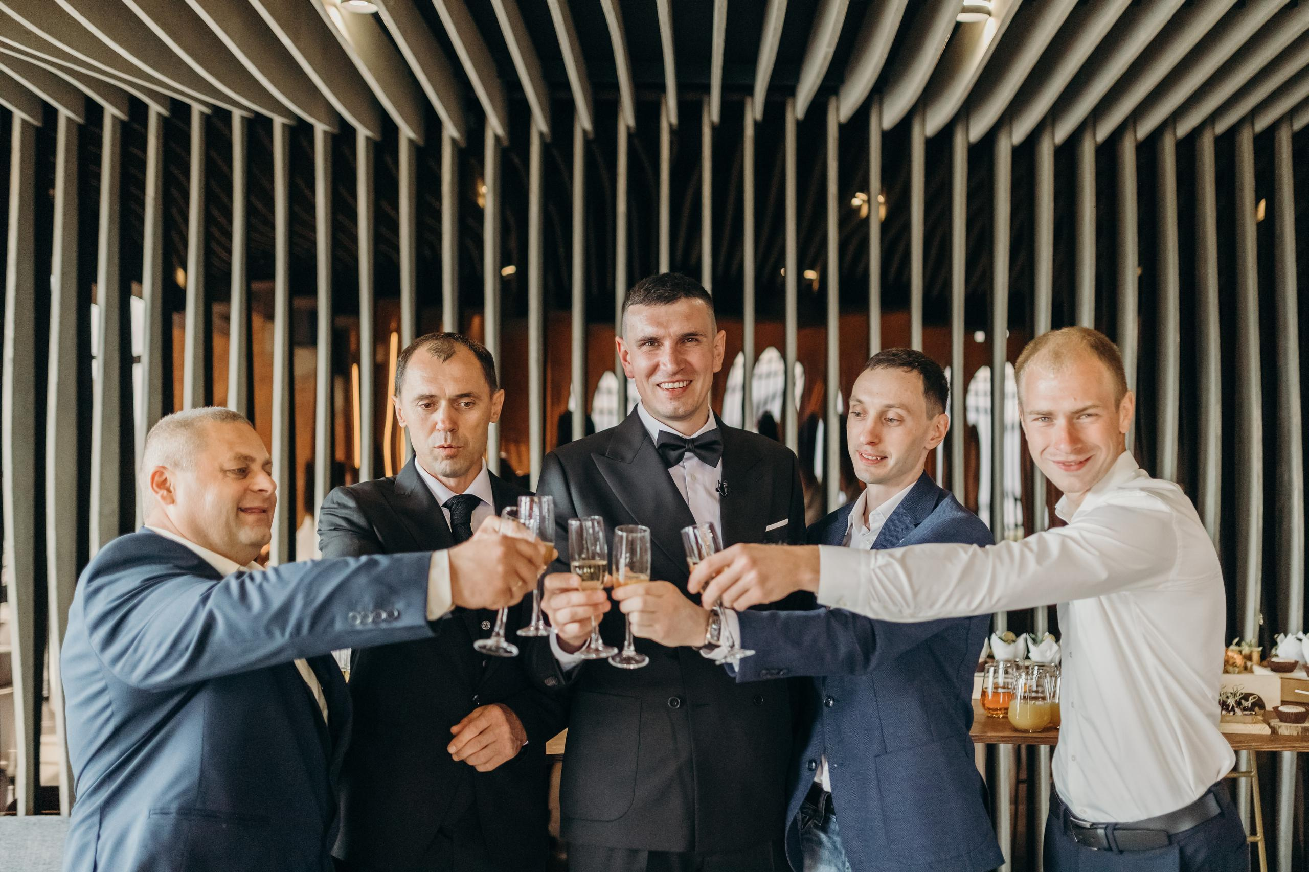 Свадьба красивых людей в Красноярске. Свадебный фотограф-видеограф в Красноярске Евгений Константинопольский