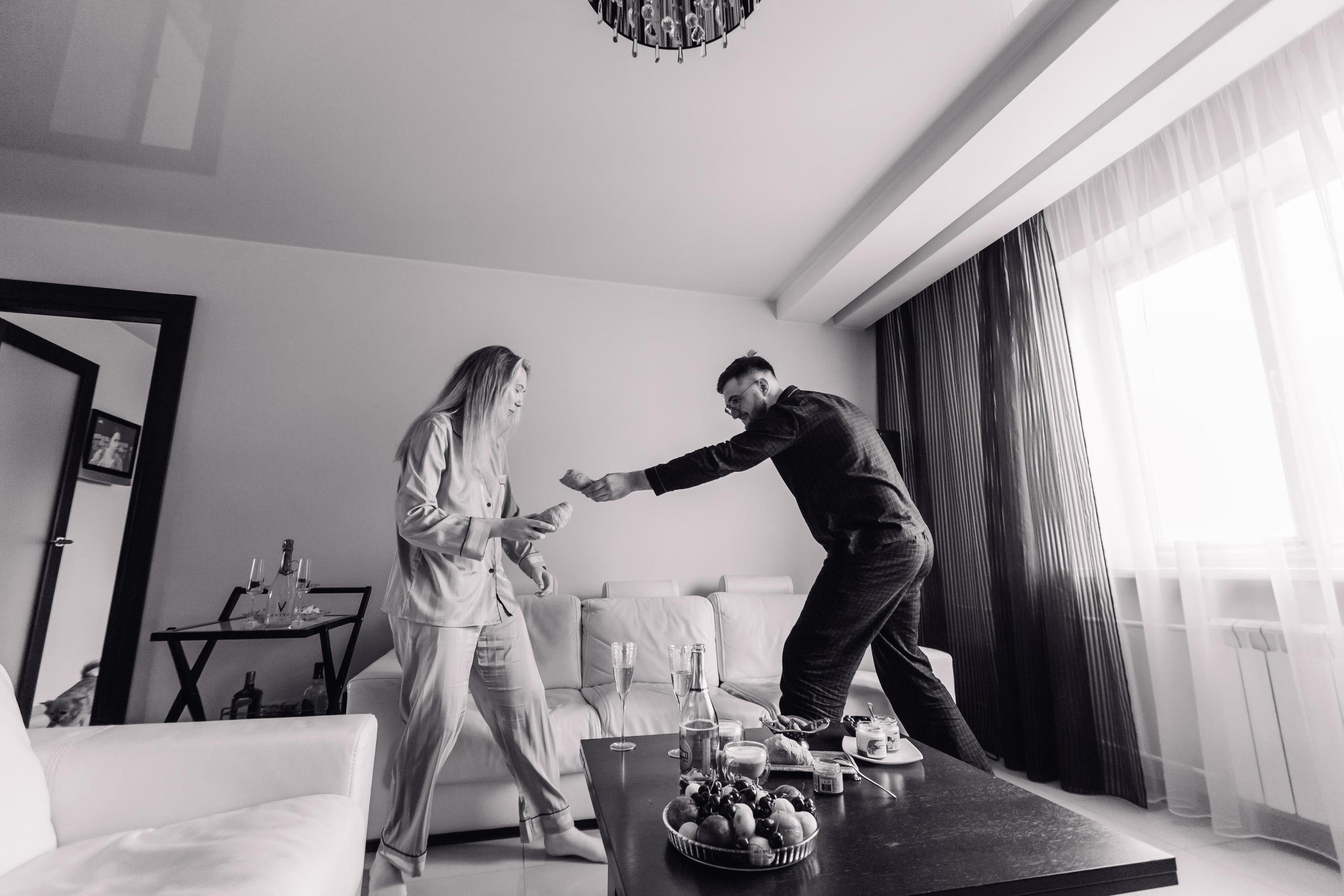 Свадьба любящих людей в Красноярске. Свадебный фотограф-видеограф в Красноярске Евгений Константинопольский