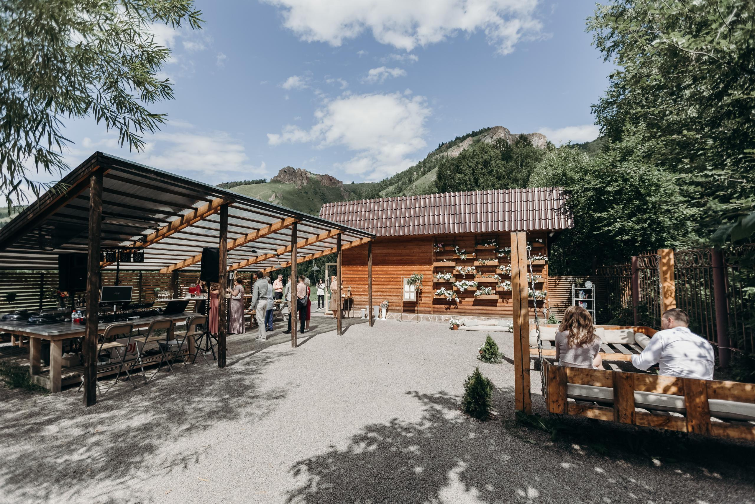 Душевная свадьба в Красноярске. Свадебный фотограф-видеограф в Красноярске Евгений Константинопольский