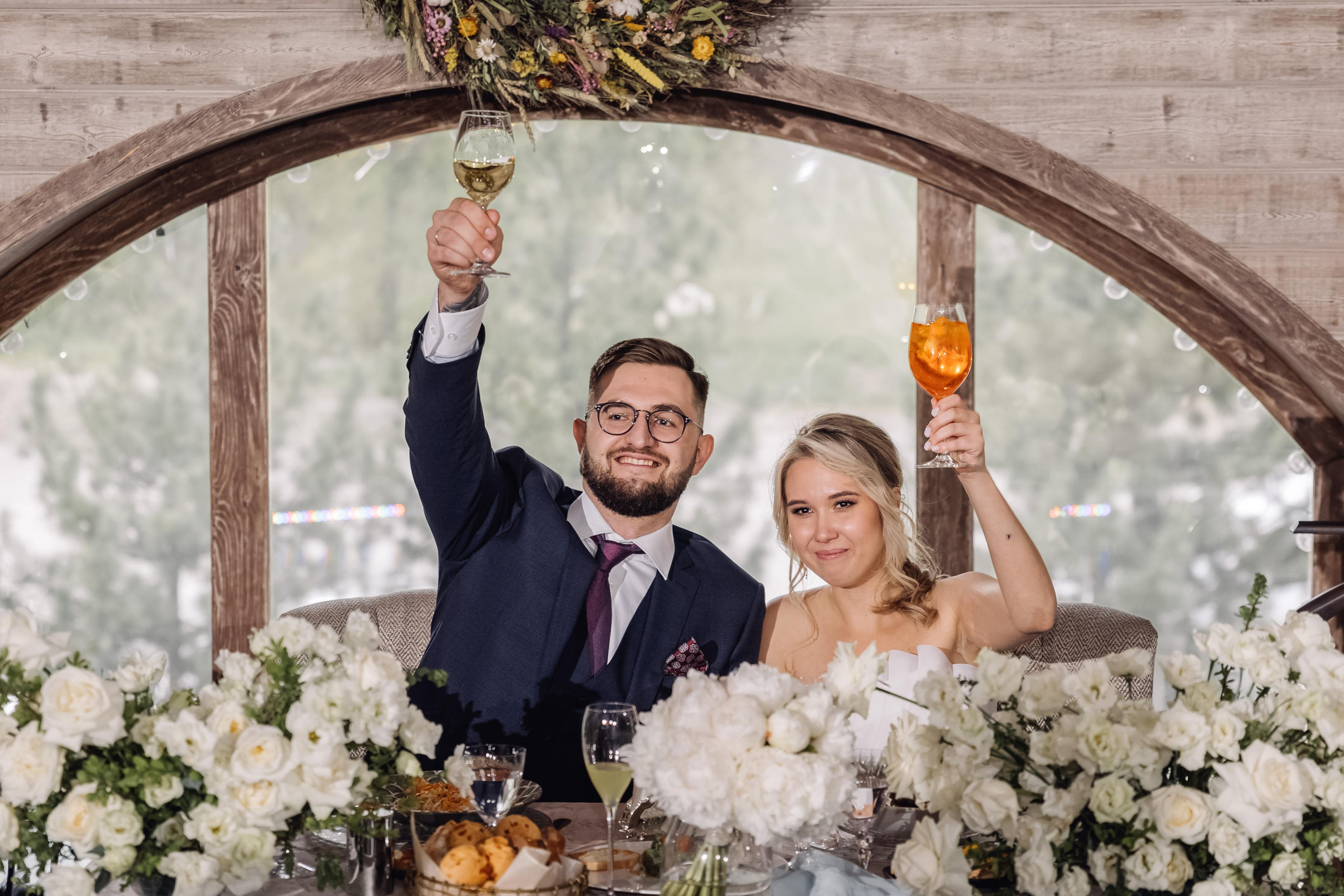 Свадьба любящих людей в Красноярске. Свадебный фотограф-видеограф в Красноярске Евгений Константинопольский