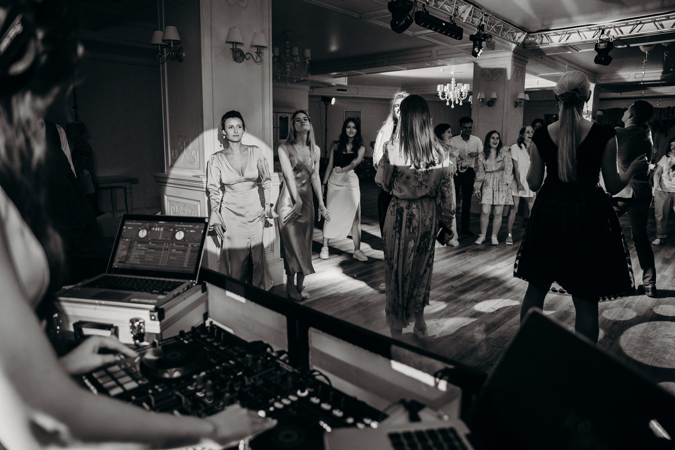 Лайфстайл свадьба в Красноярске. Свадебный фотограф-видеограф в Красноярске Евгений Константинопольский