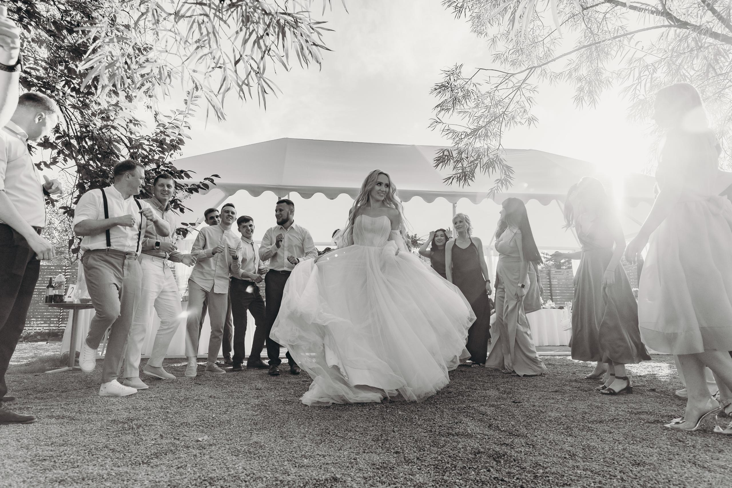 Душевная свадьба в Красноярске. Свадебный фотограф-видеограф в Красноярске Евгений Константинопольский