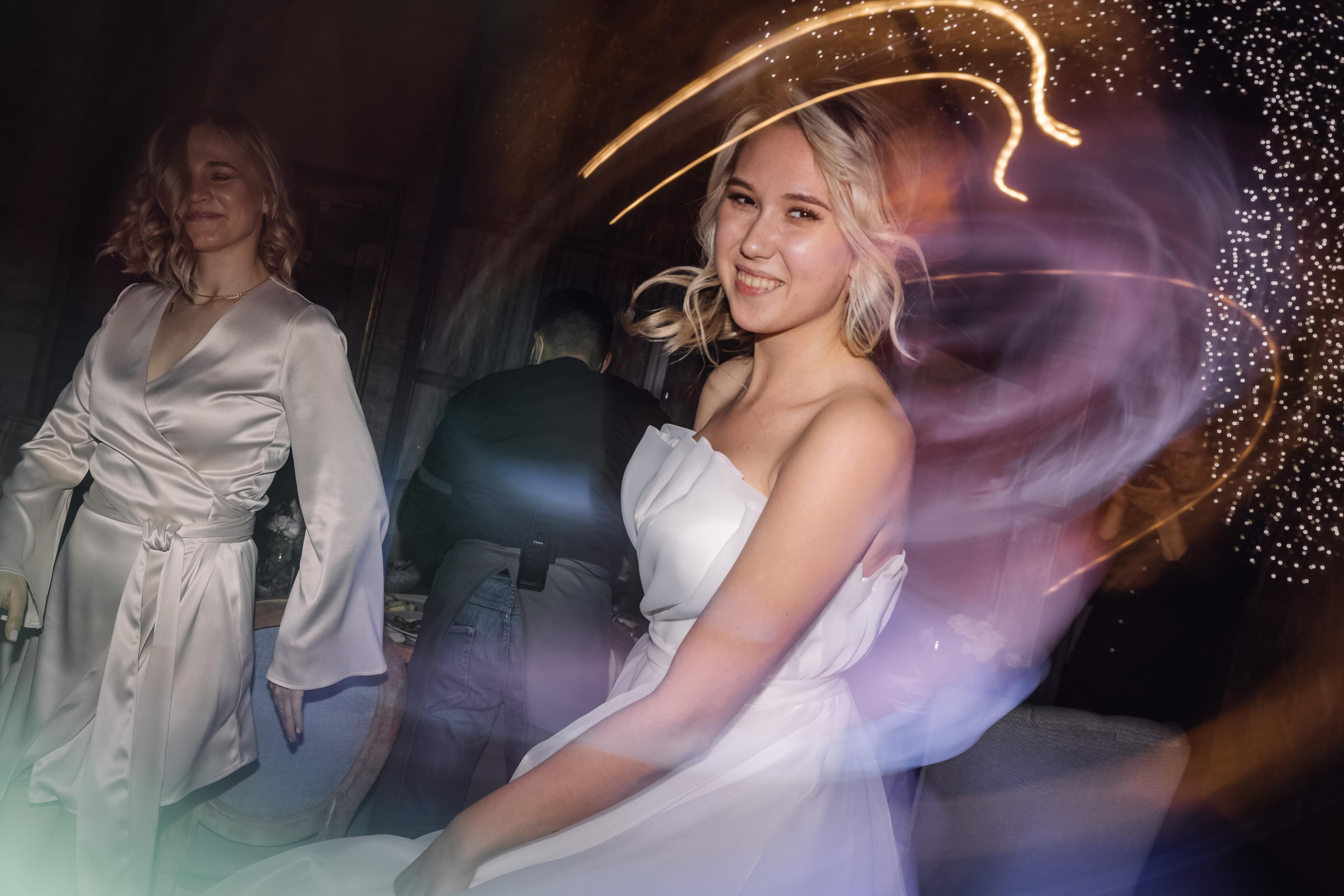 Свадьба любящих людей в Красноярске. Свадебный фотограф-видеограф в Красноярске Евгений Константинопольский