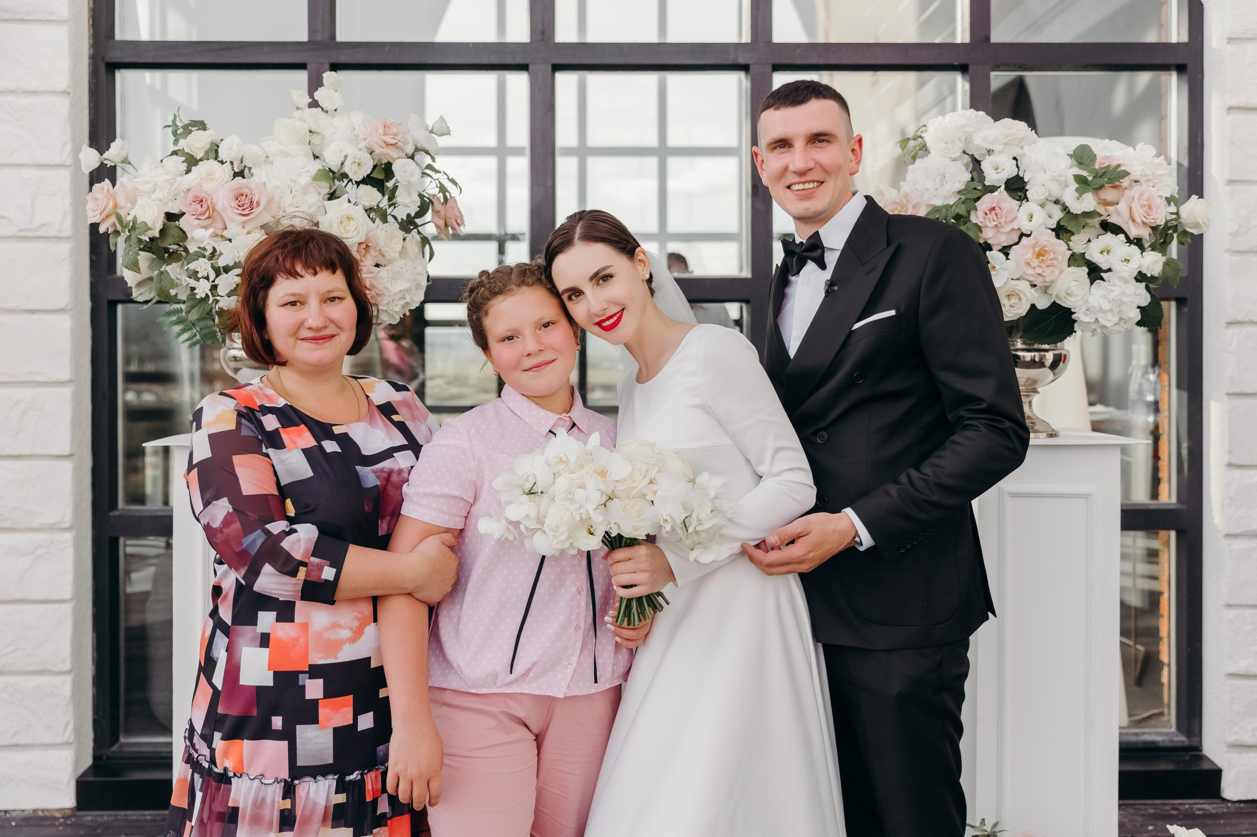 Свадьба красивых людей в Красноярске. Свадебный фотограф-видеограф в Красноярске Евгений Константинопольский