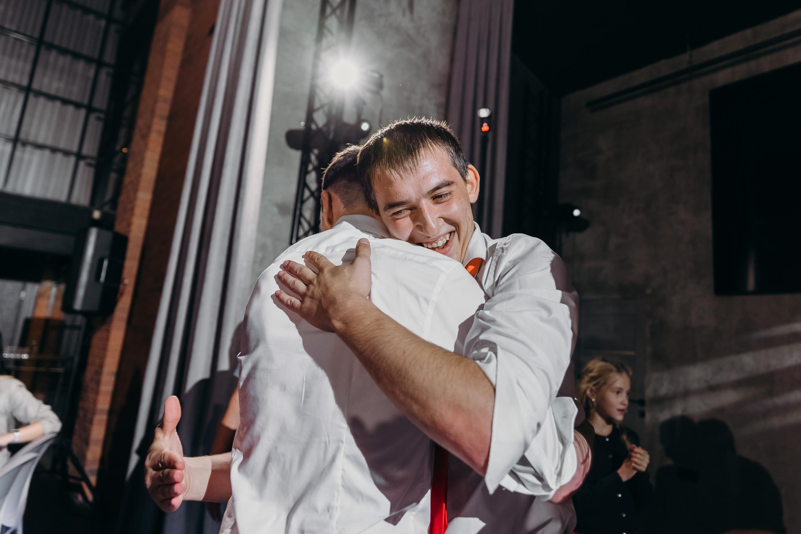 Свадьба красивых людей в Красноярске. Свадебный фотограф-видеограф в Красноярске Евгений Константинопольский