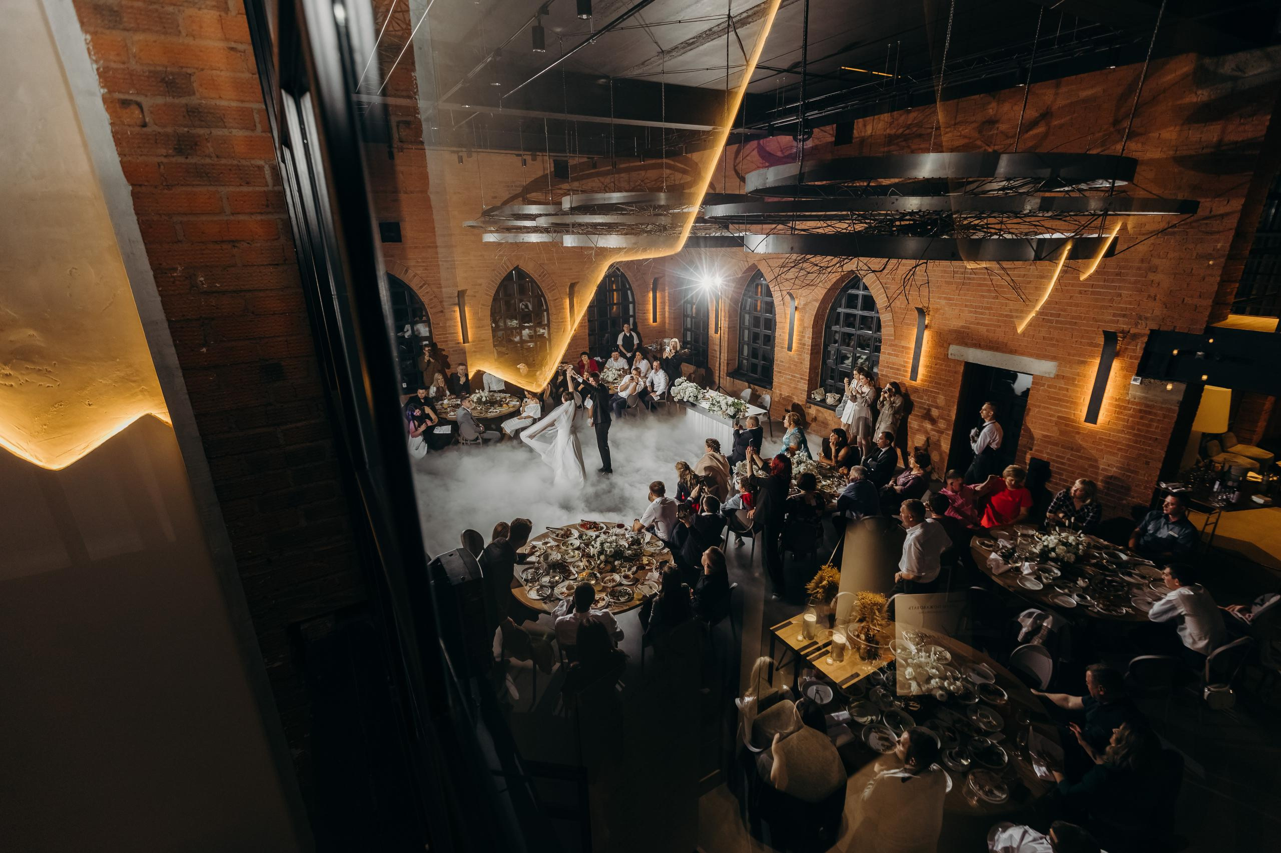 Свадьба красивых людей в Красноярске. Свадебный фотограф-видеограф в Красноярске Евгений Константинопольский