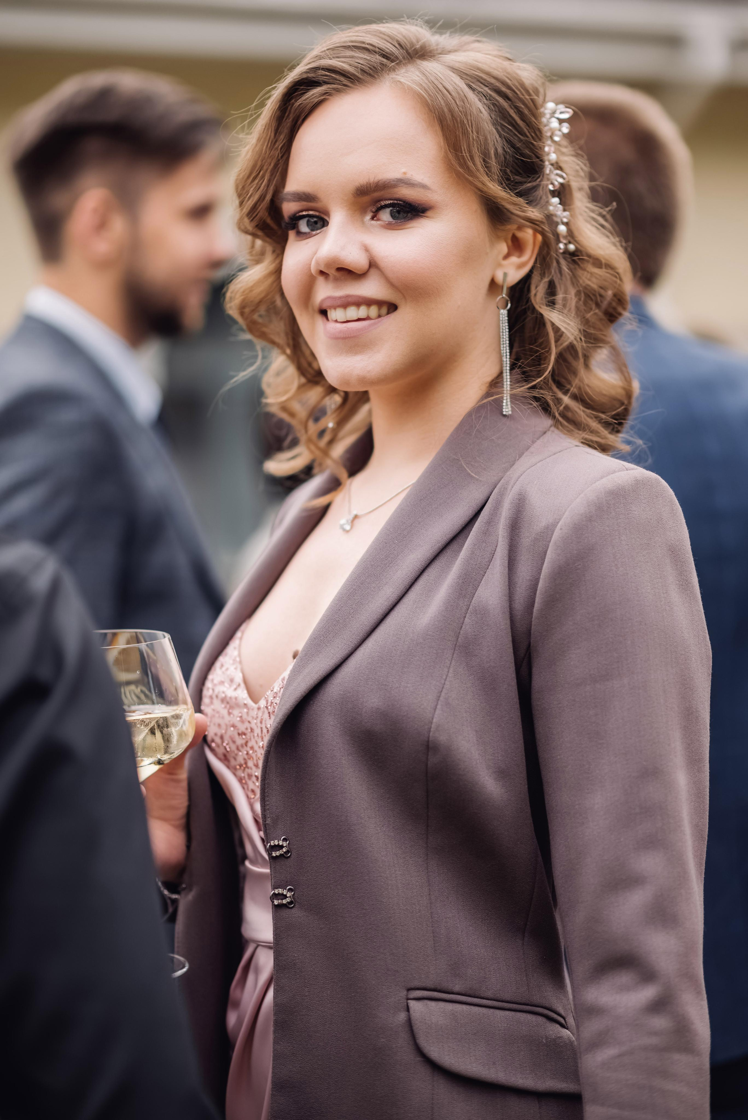 Свадьба любящих людей в Красноярске. Свадебный фотограф-видеограф в Красноярске Евгений Константинопольский